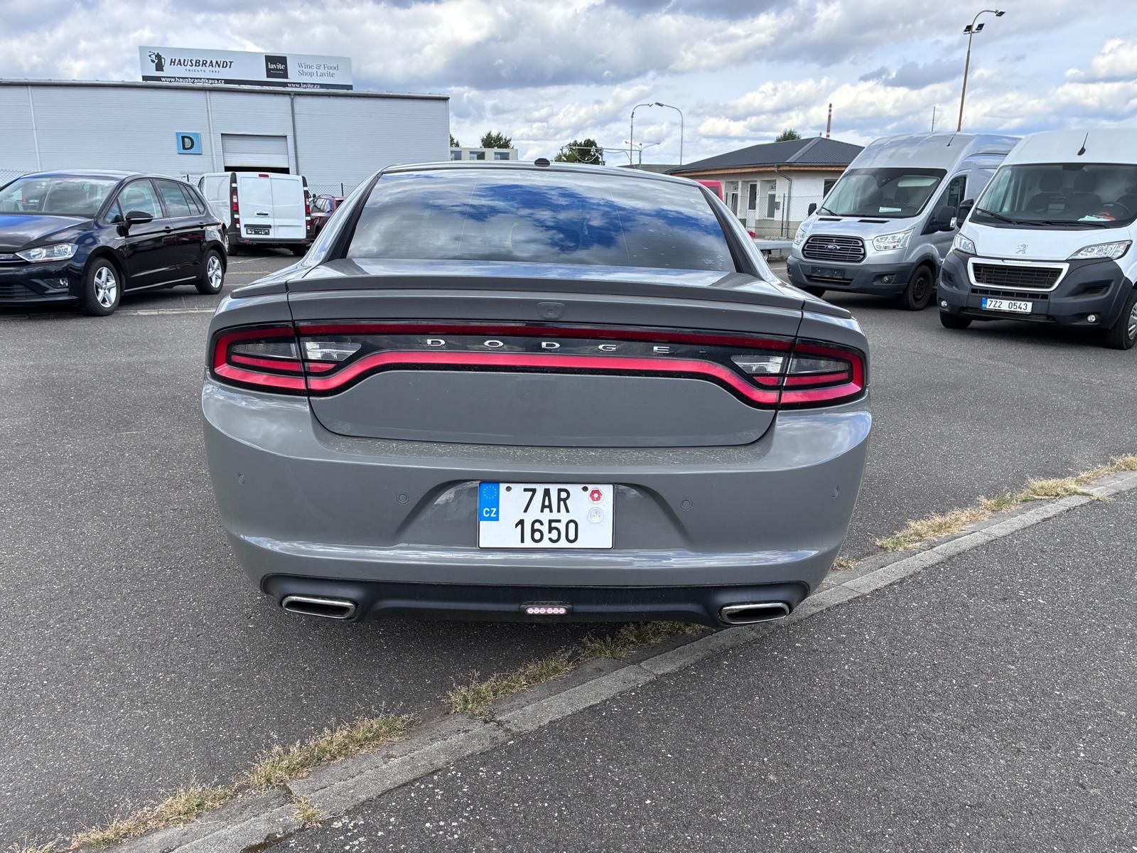Dodge Charger - fotka 3