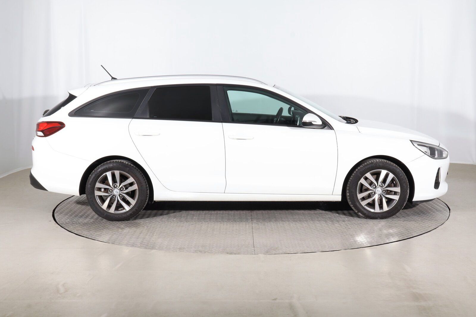 Hyundai i30, 1.6 CRDi, Serv.kniha - fotka 6