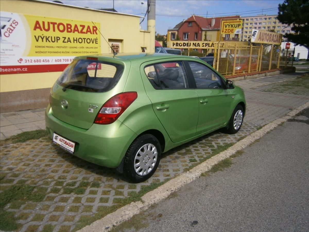 Hyundai i20, 1,3 i KLIMA - fotka 5