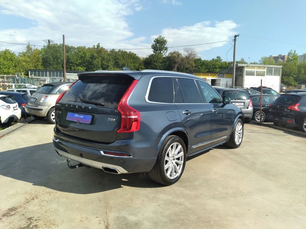 Volvo XC90, D5 AWD INSCRIPTION 7 MÍST DPH - fotka 6