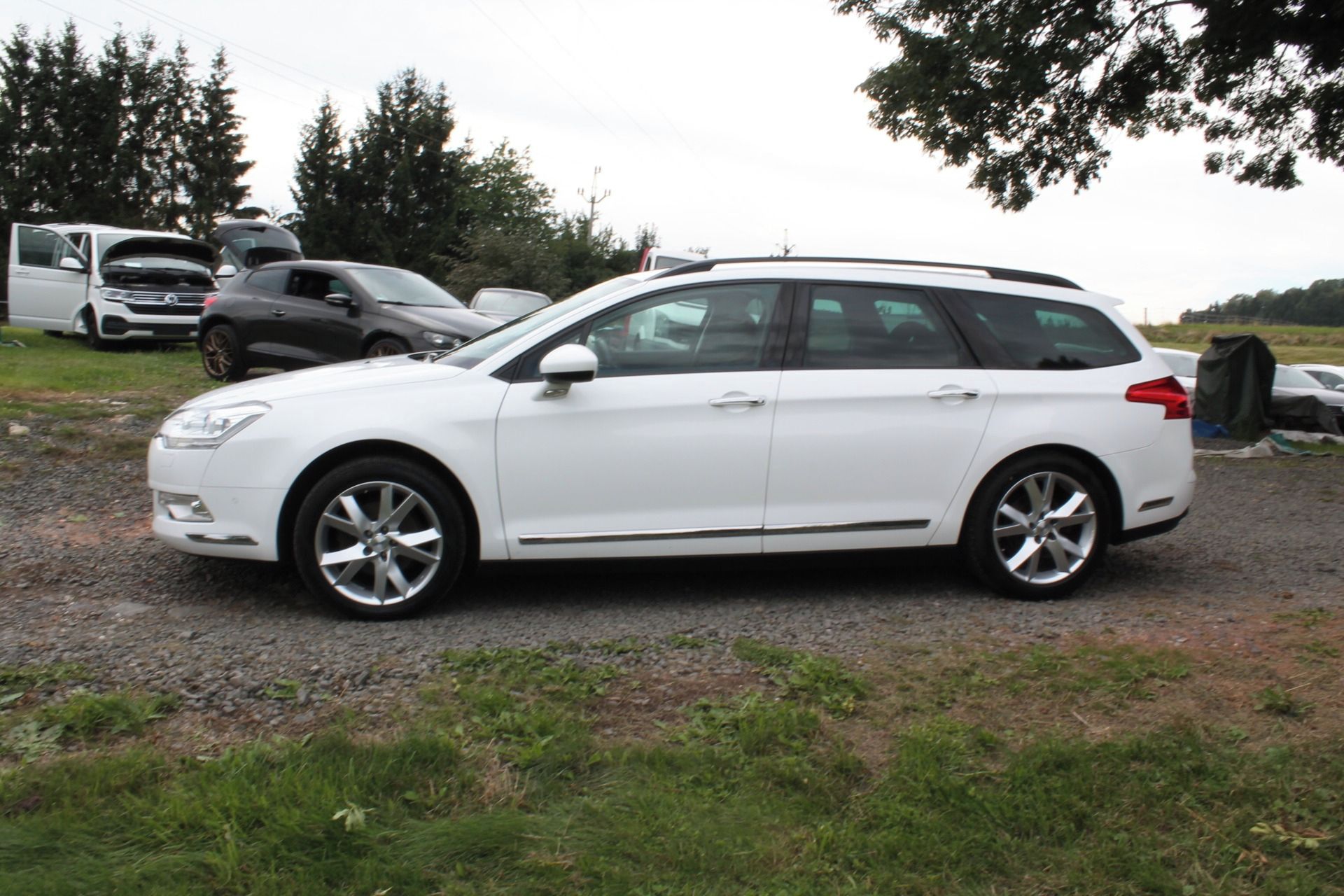 Citroën C5, 2.0 HDI 103 kW - fotka 5
