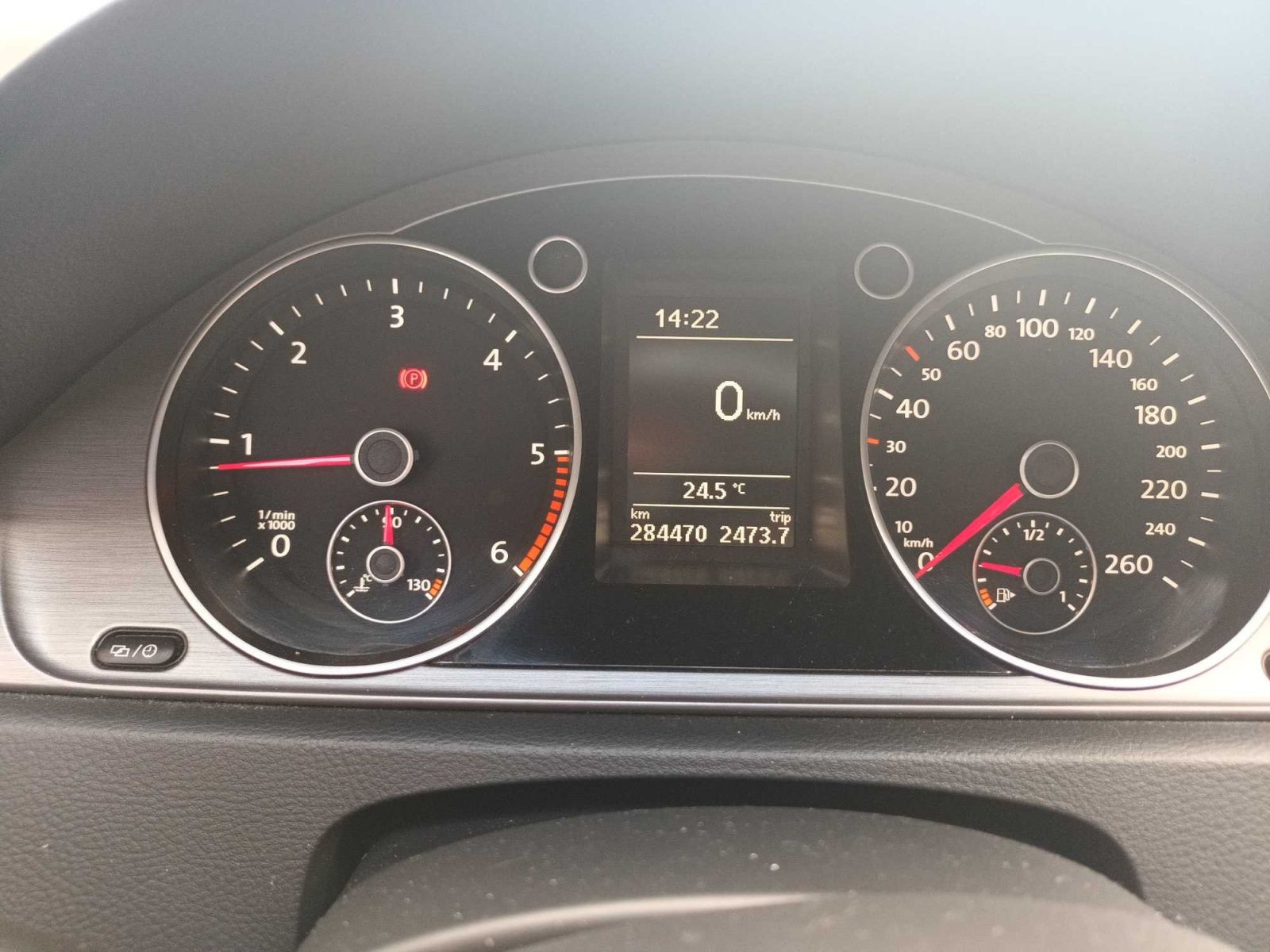 Volkswagen Passat, 2.0 TDI, Comfortline, po STK - fotka 3