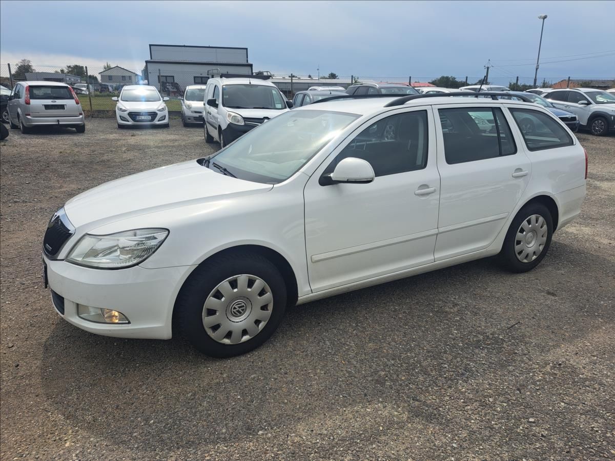 Škoda Octavia, 1,6 TDI Greenline - fotka 5