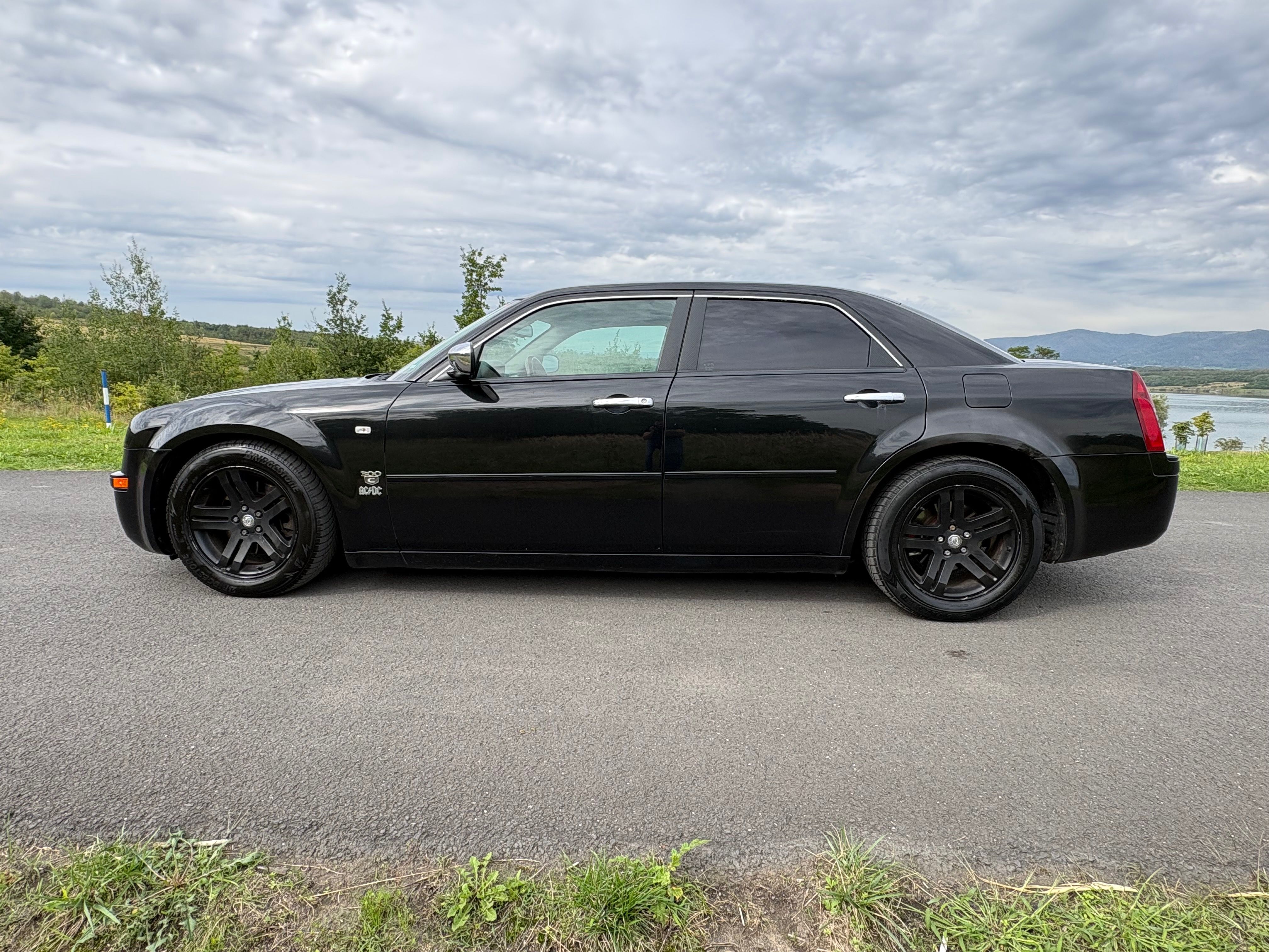 Chrysler 300C, 3.0CRD, KŮŽE, TEMPOMAT - fotka 2