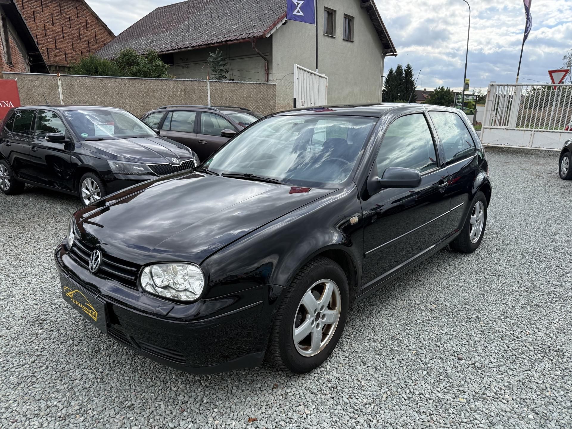 Volkswagen Golf, 1.6i - fotka 3