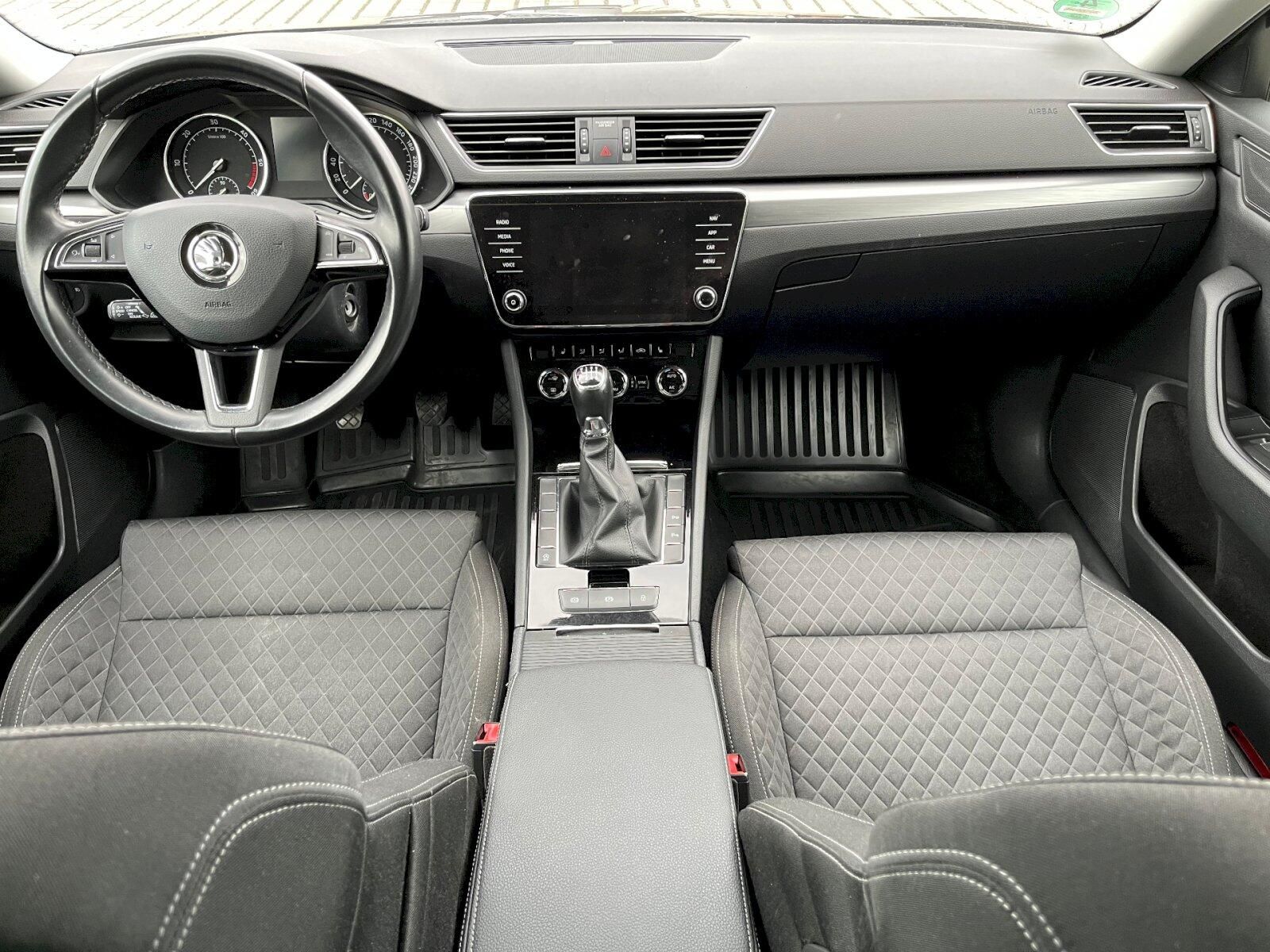 Škoda Superb, 2.0 TDI Style - fotka 5