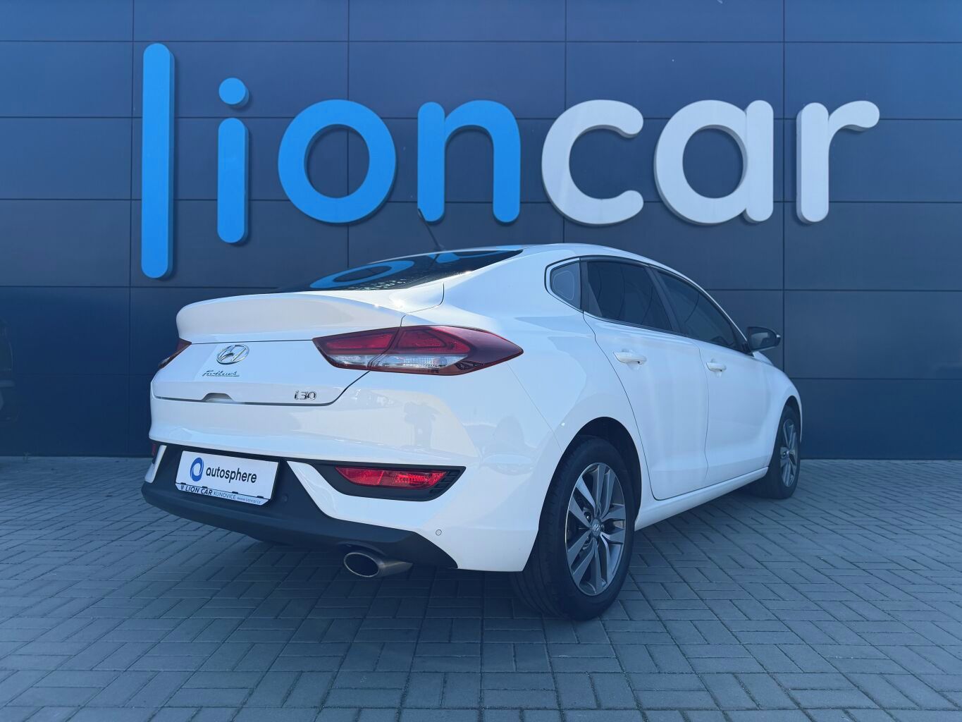 Hyundai i30, 1.0 T-GDi 88kw, ČR, 1.majitel - fotka 5