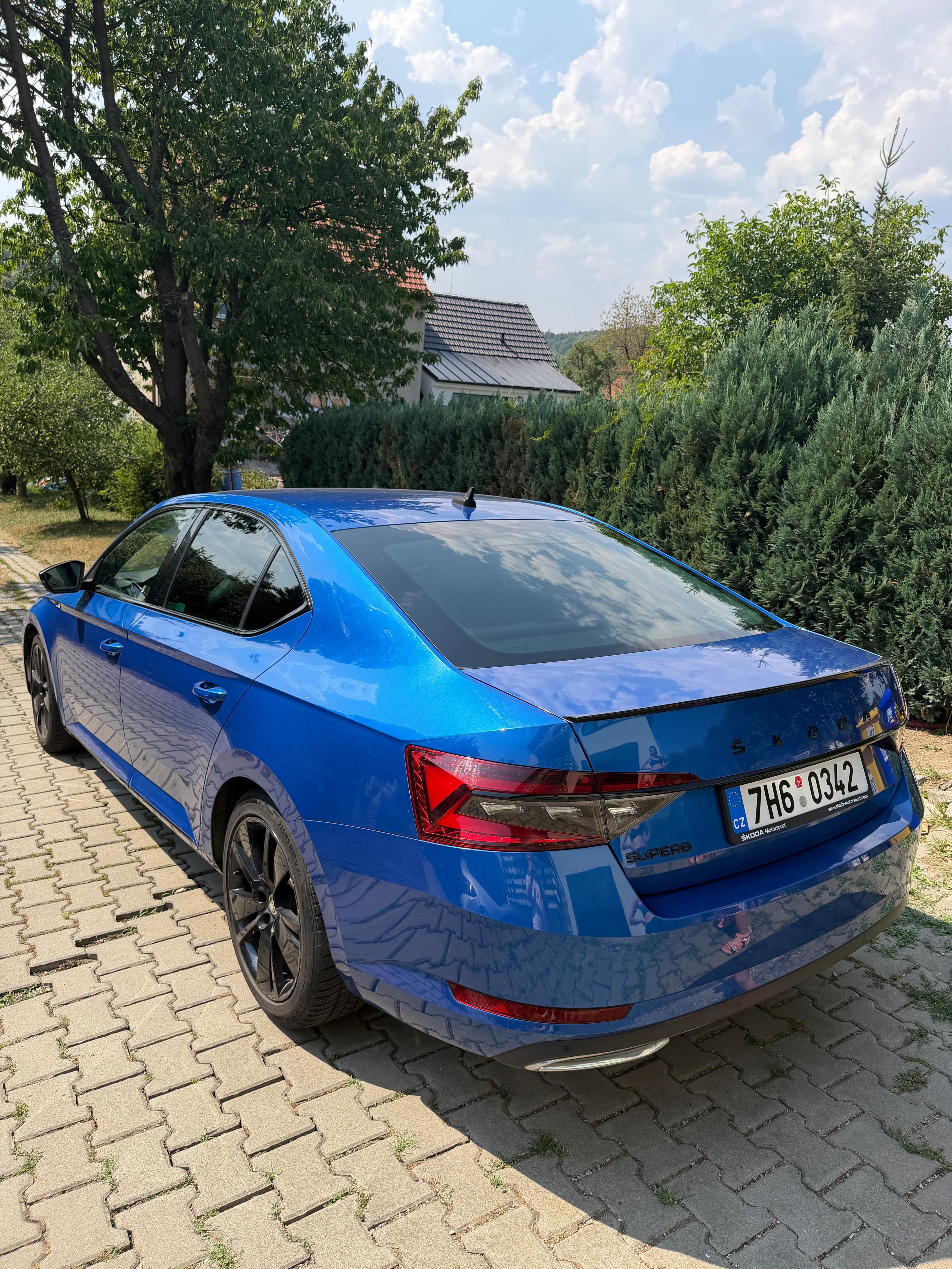 Škoda Superb, 1.5 TSI Sportline - fotka 4