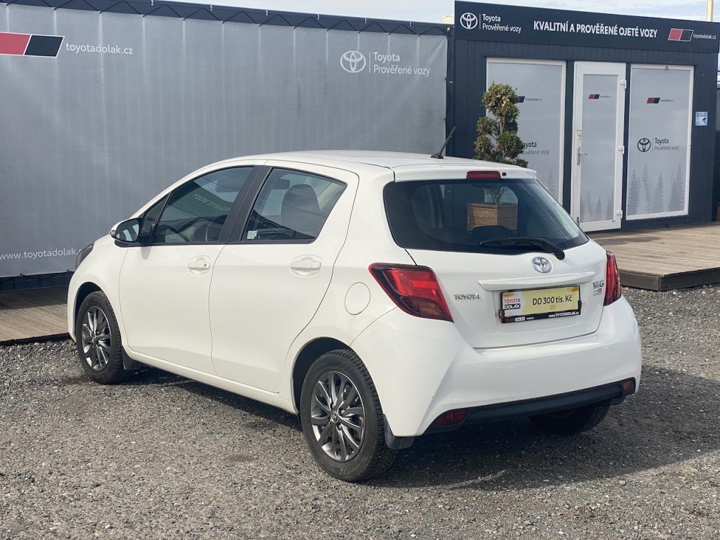Toyota Yaris, 1.33i, ČR, Trend, manual - fotka 5