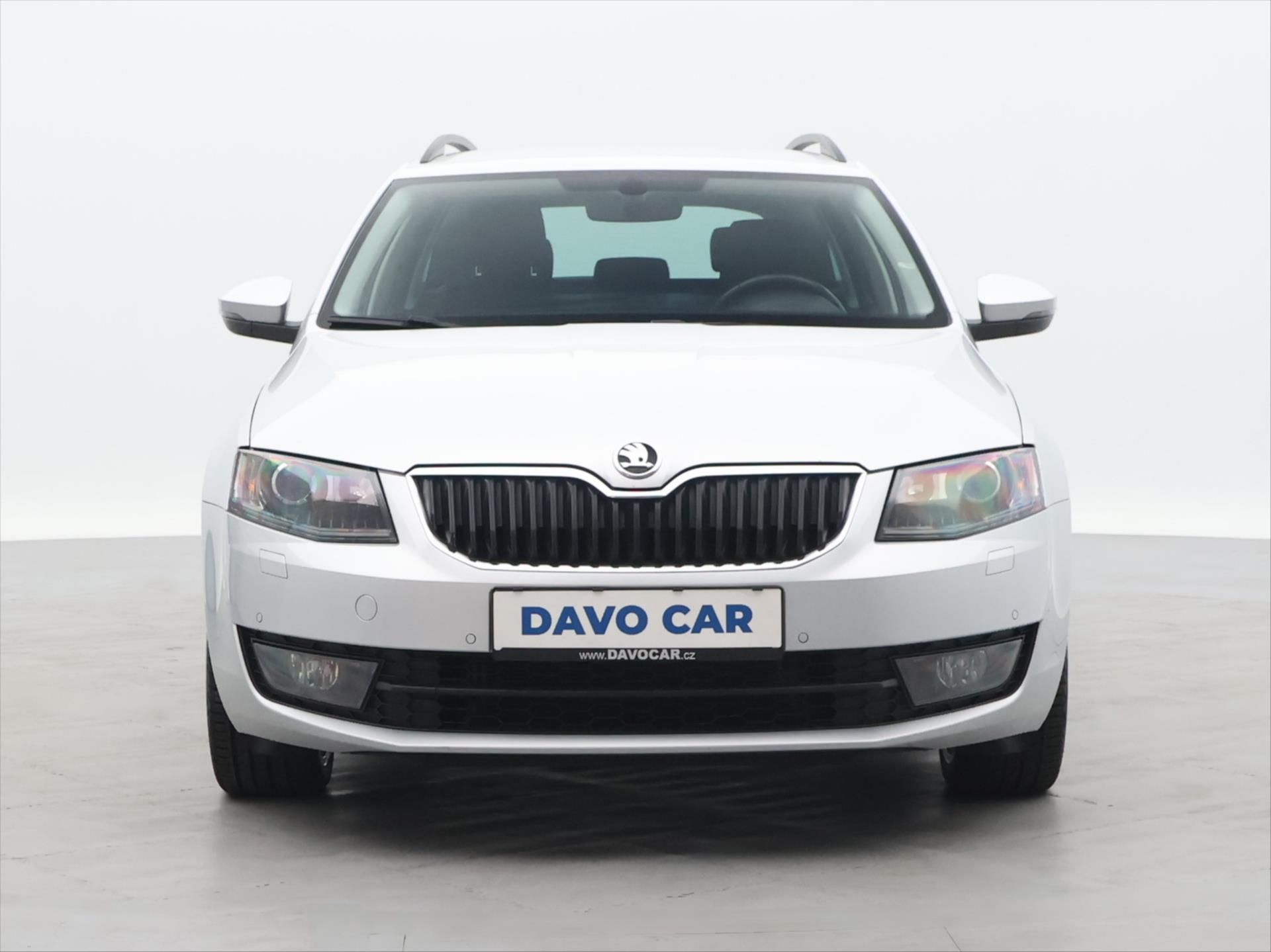 Škoda Octavia, 2,0 TDI 110kW DSG Ambition - fotka 2