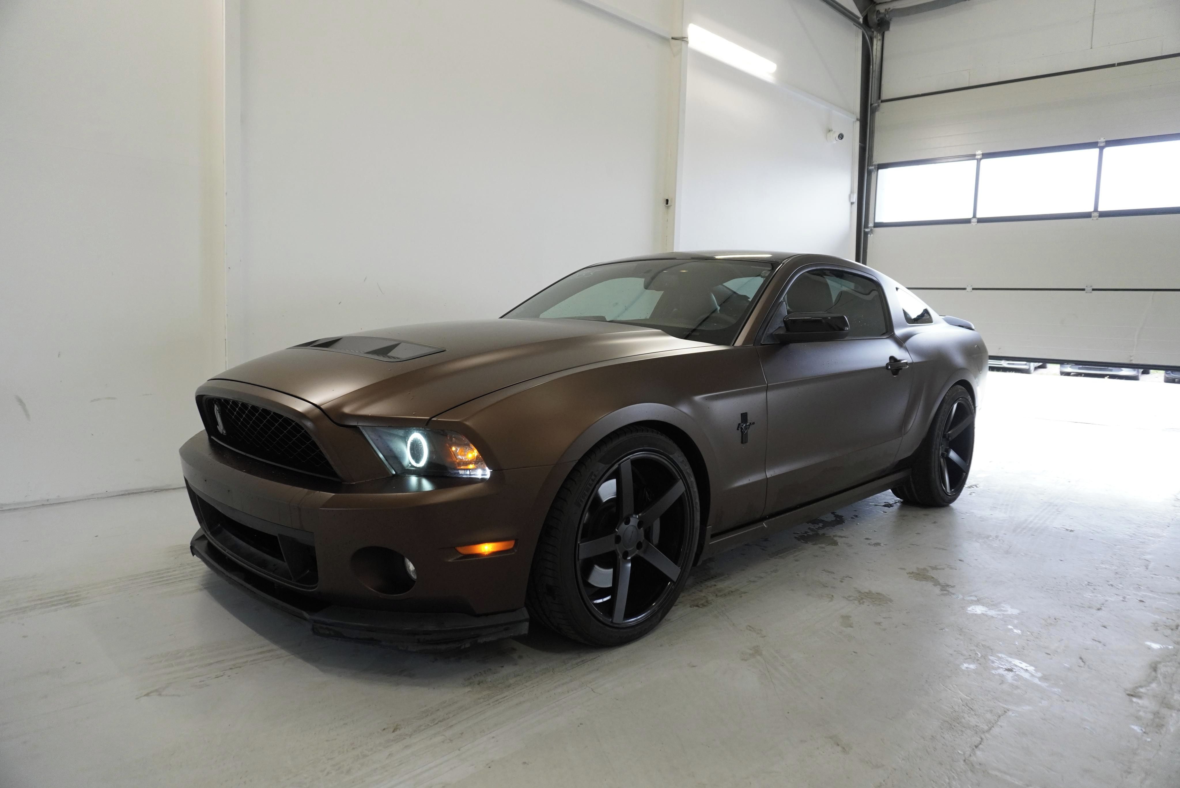 Ford Mustang, 3.7 V6 TOP SERVIS A STAV