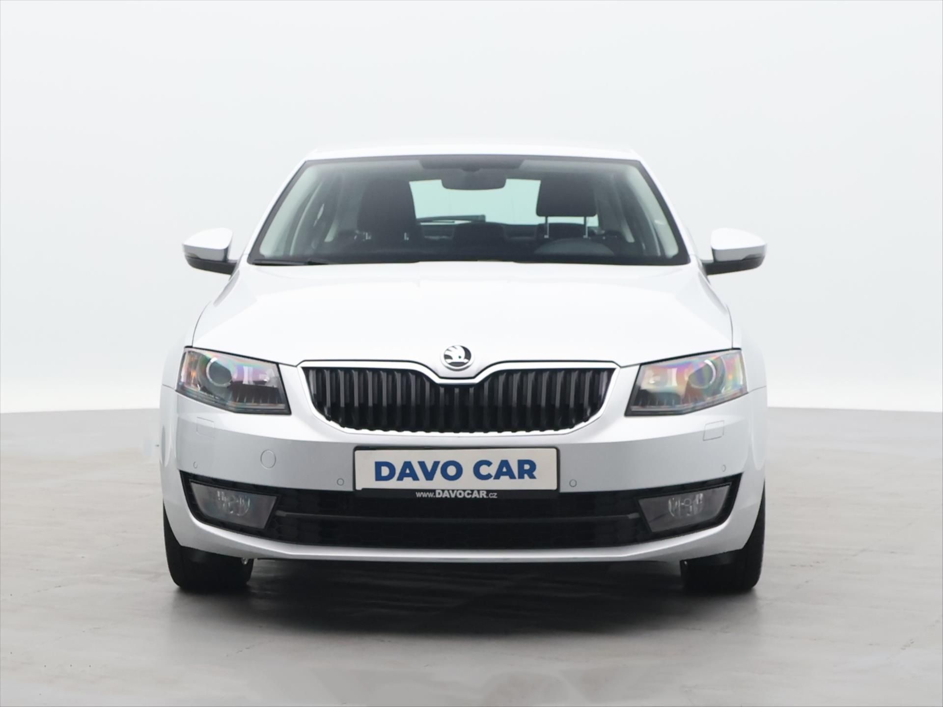 Škoda Octavia, 2,0 TDI 110kW CZ Style Xenon - fotka 2