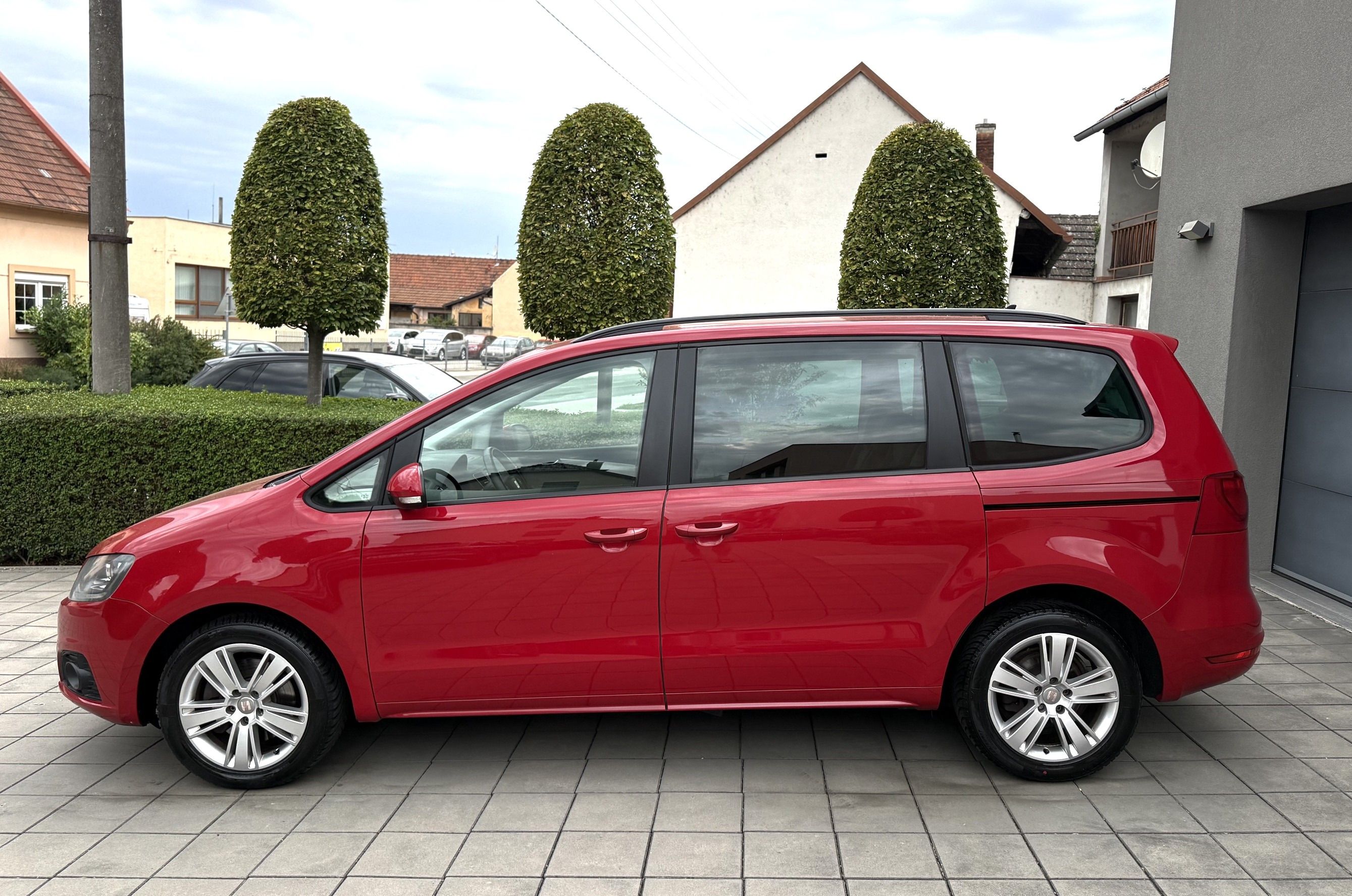 Seat Alhambra, 1.4TSi,110kw,STYLE,2012 - fotka 6