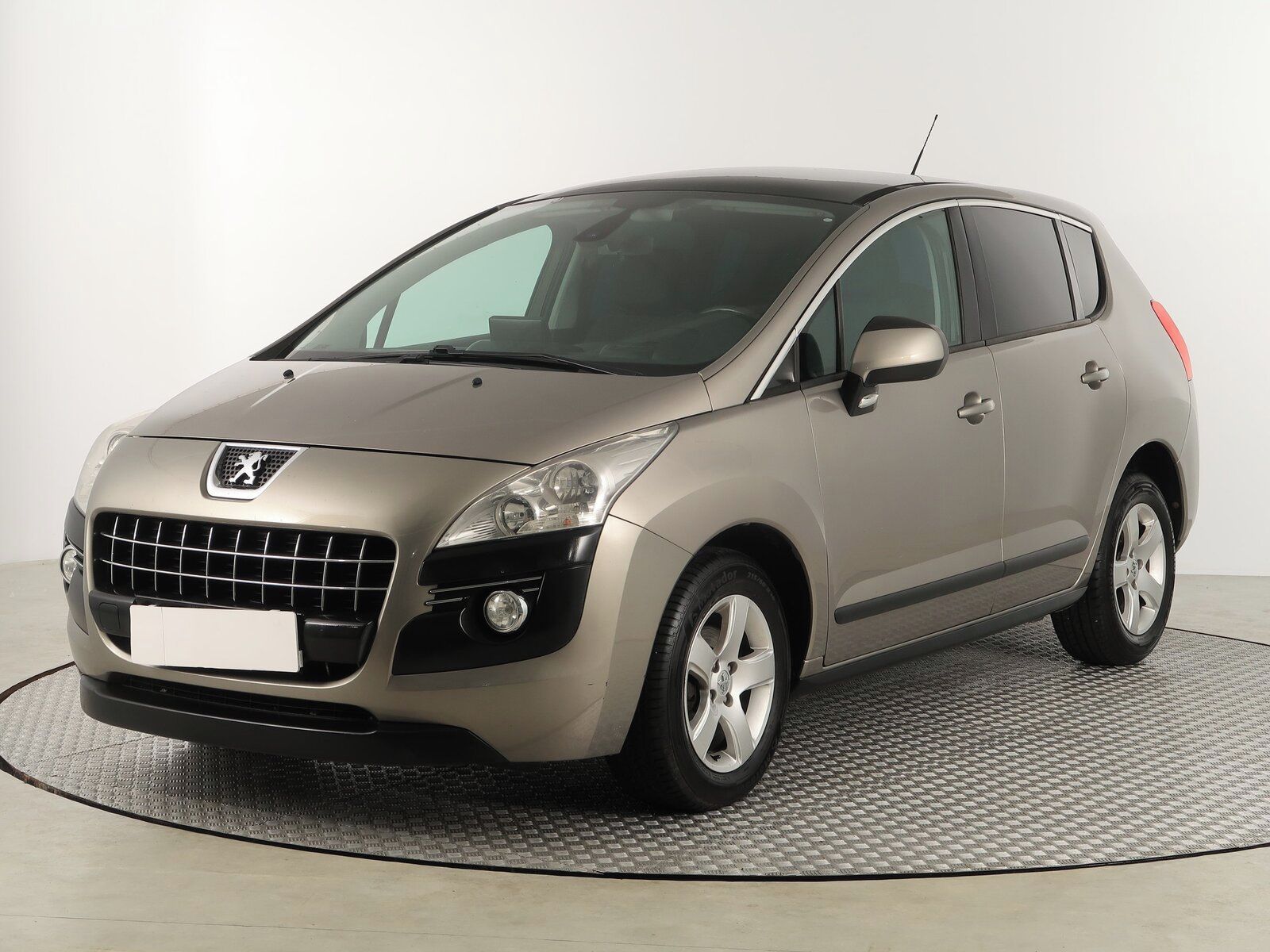 Peugeot 3008, 1.6 HDi - fotka 2