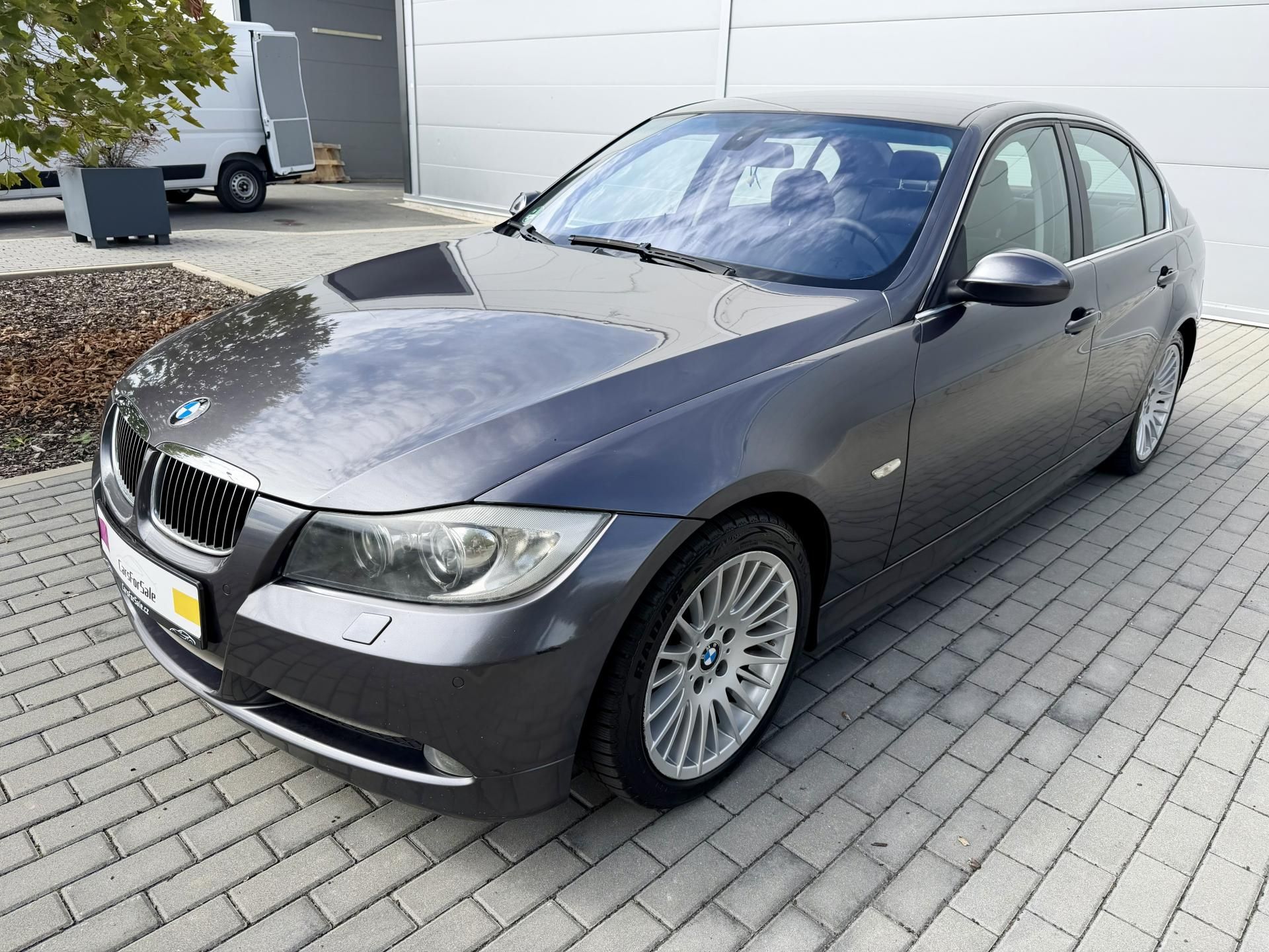 BMW Řada 3, 325I MANUÁL XENONY POLOKŮŽE!!! - fotka 3