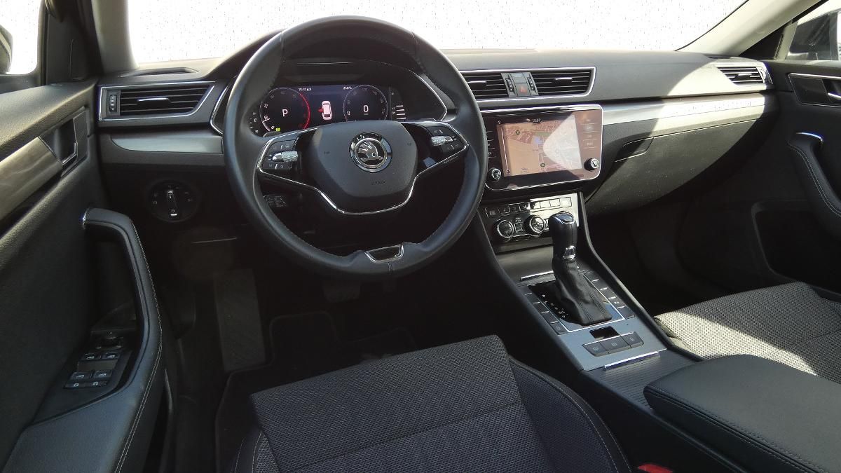 Škoda Superb, Combi 2,0 TDI DSG Style - fotka 5