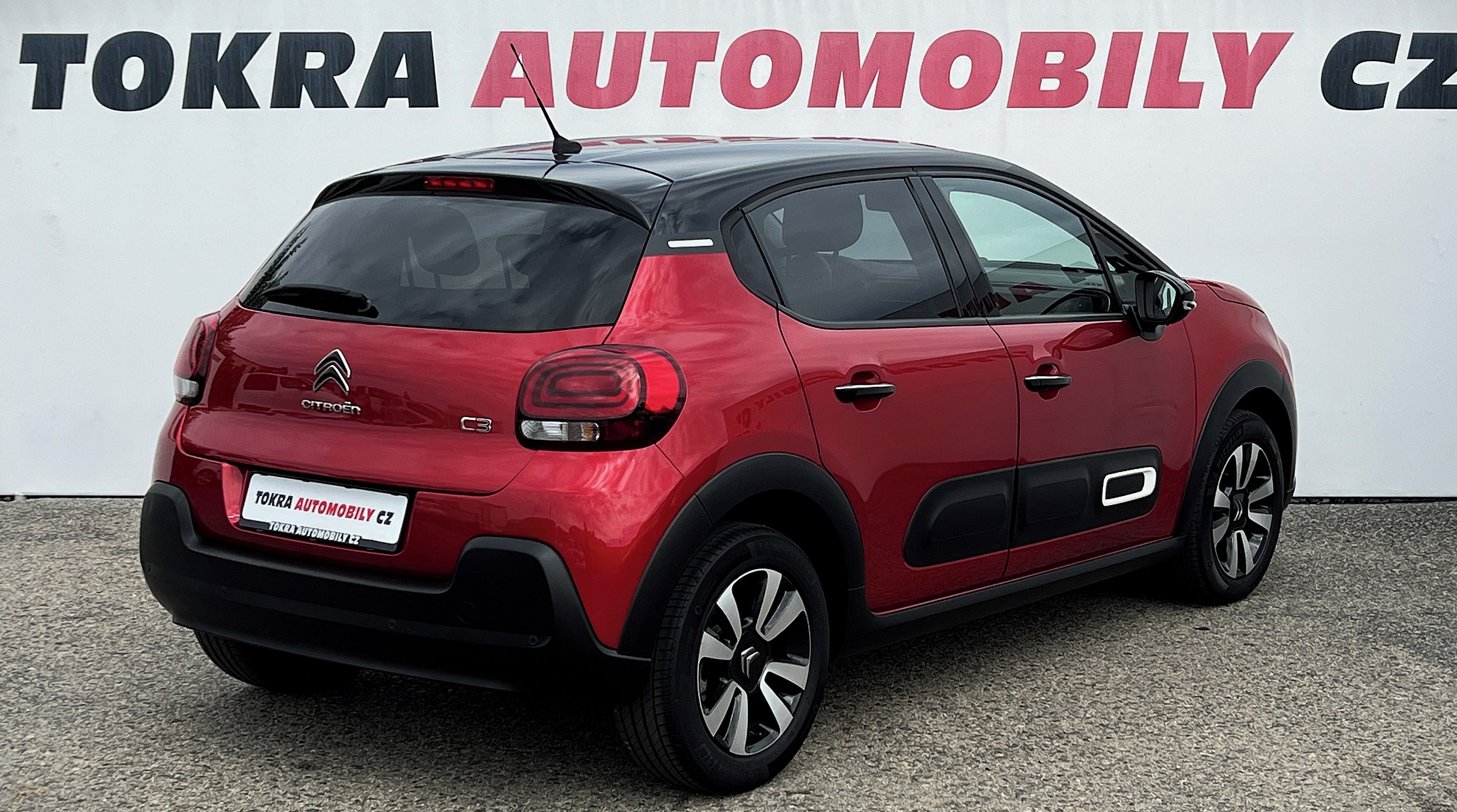 Citroën C3, 1.2 81kW A/T MAX Navigace ČR - fotka 6