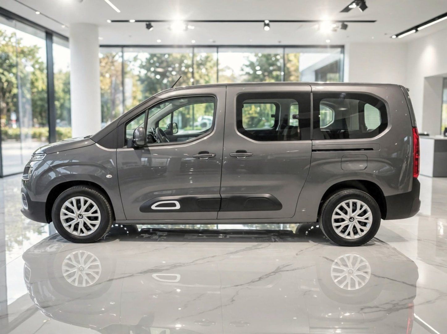 Citroën Berlingo, XL 1.5 BlueHdi Shine Navi