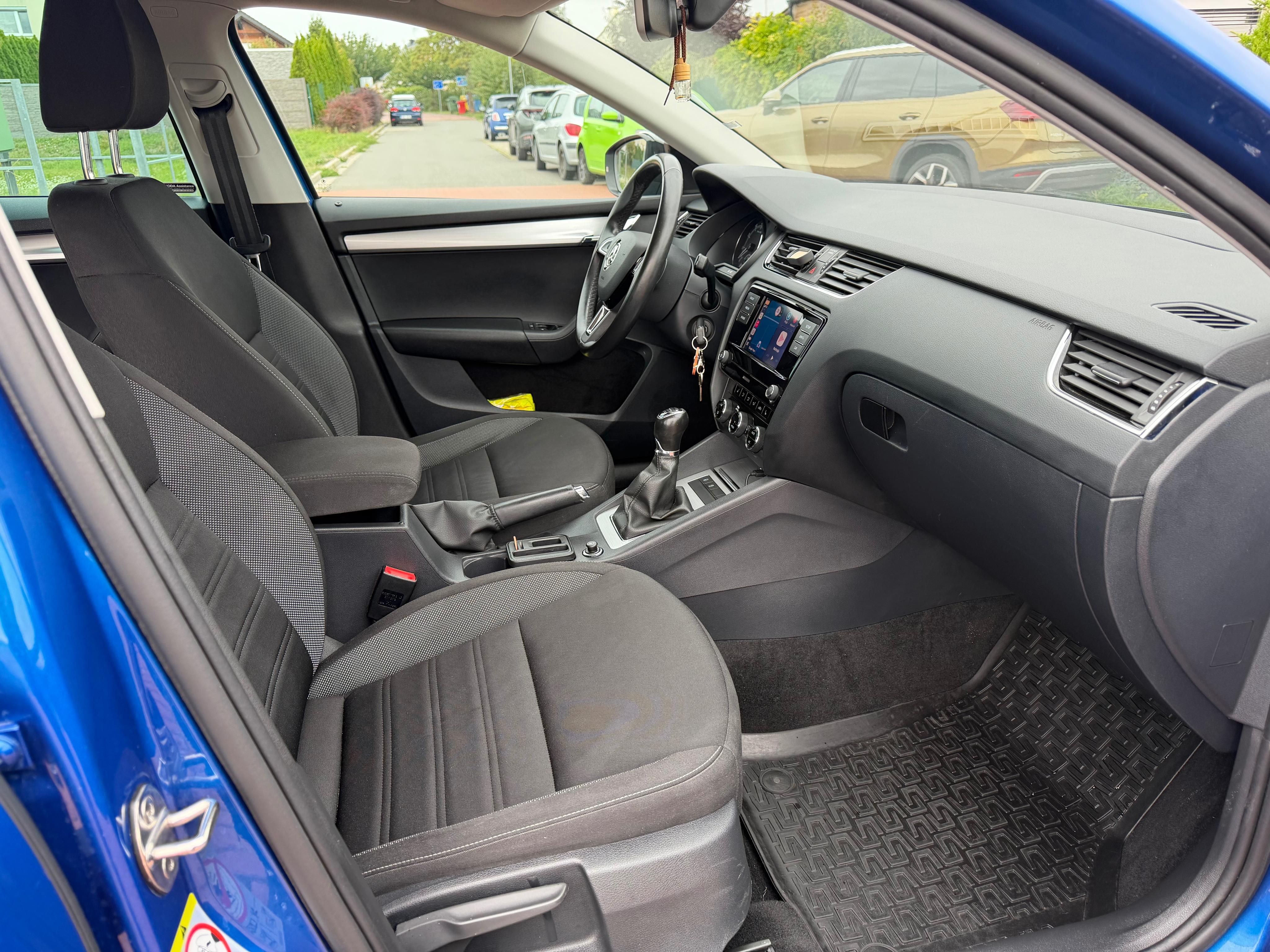 Škoda Octavia, Škoda Octavia 1.5 110 kW - fotka 5