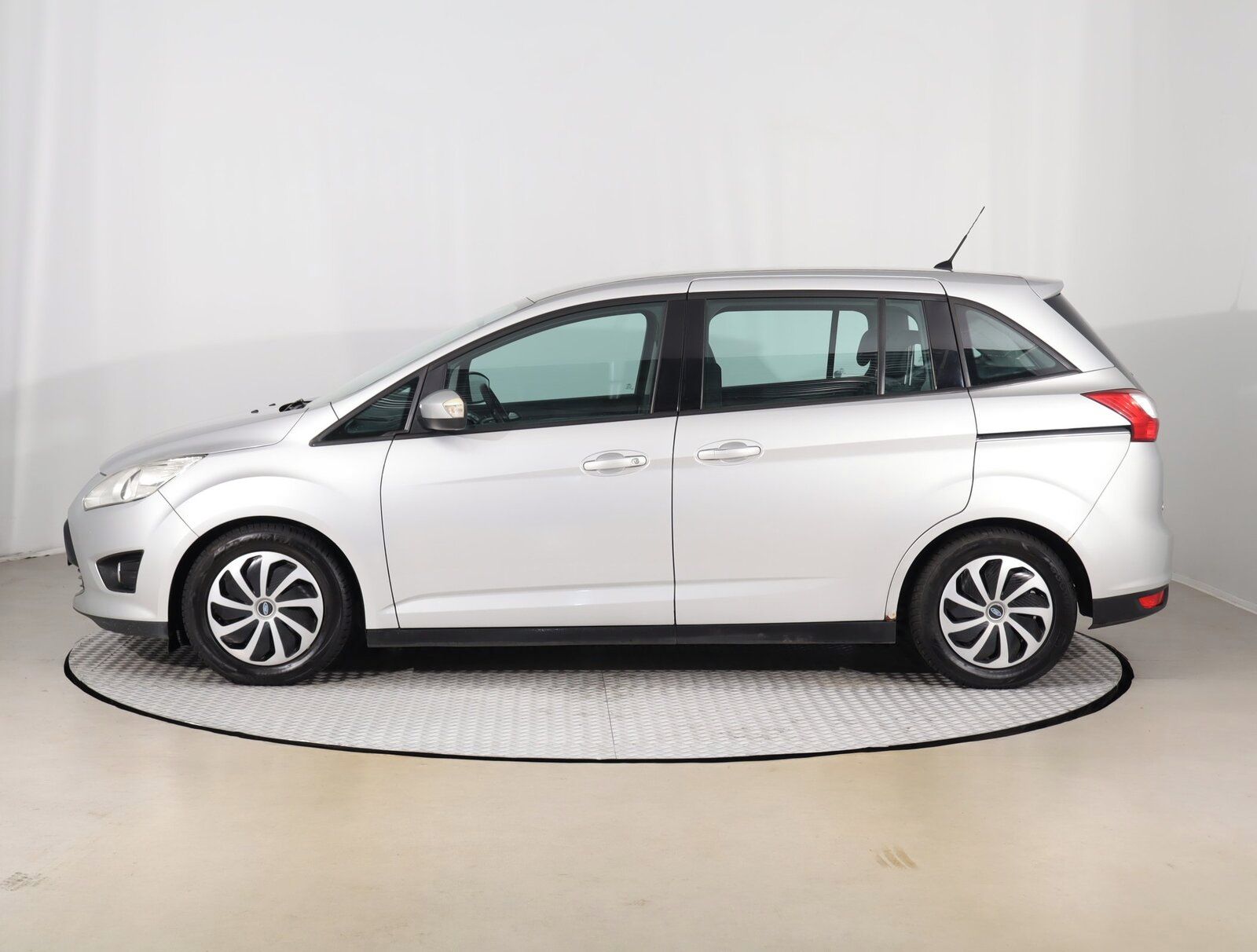Ford Grand C-MAX, 1.6 TDCi, udržované - fotka 3