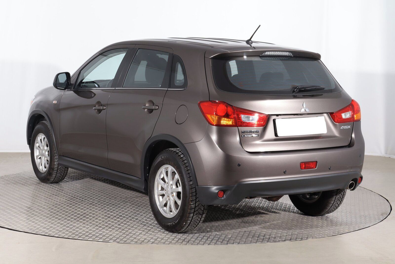 Mitsubishi ASX, 1.6 MIVEC, Serv.kniha - fotka 4