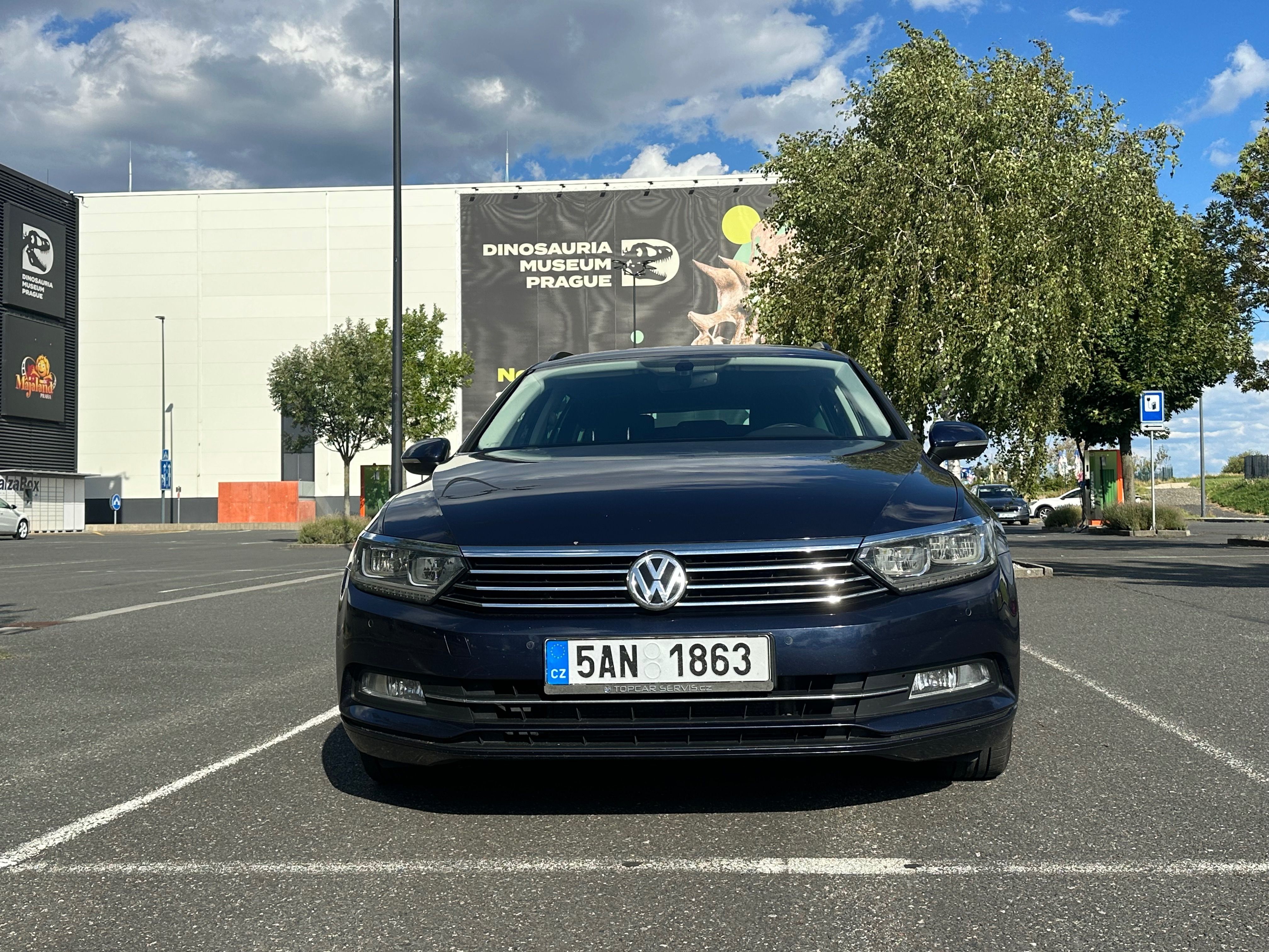 Volkswagen Passat, 2.0 TDI 110kW BMT Comfotline V - fotka 5