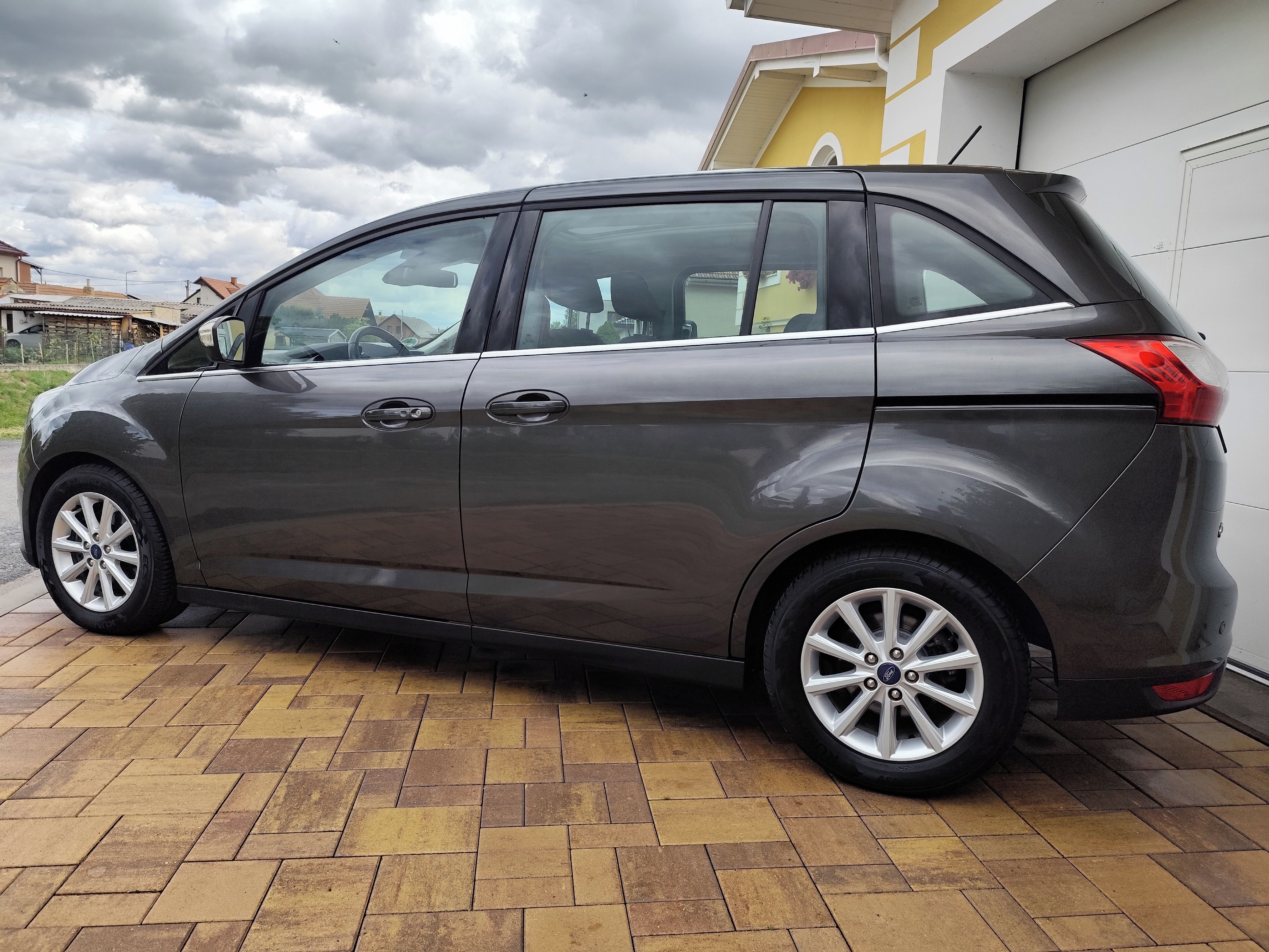 Ford Grand C-MAX, Eco.92KW-nová verze motoru! - fotka 6