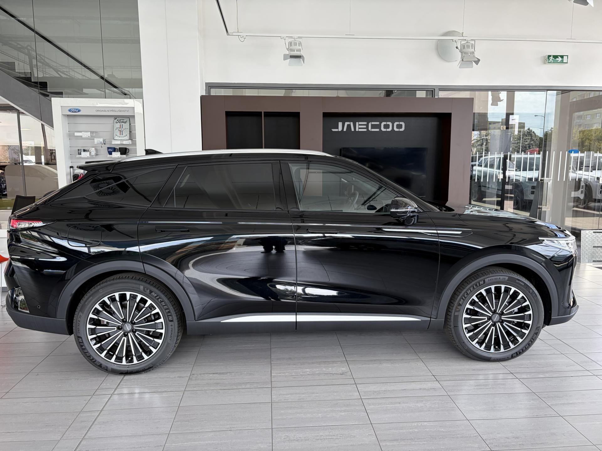 Omoda 9, Omoda 9 PHEV Premium - fotka 2