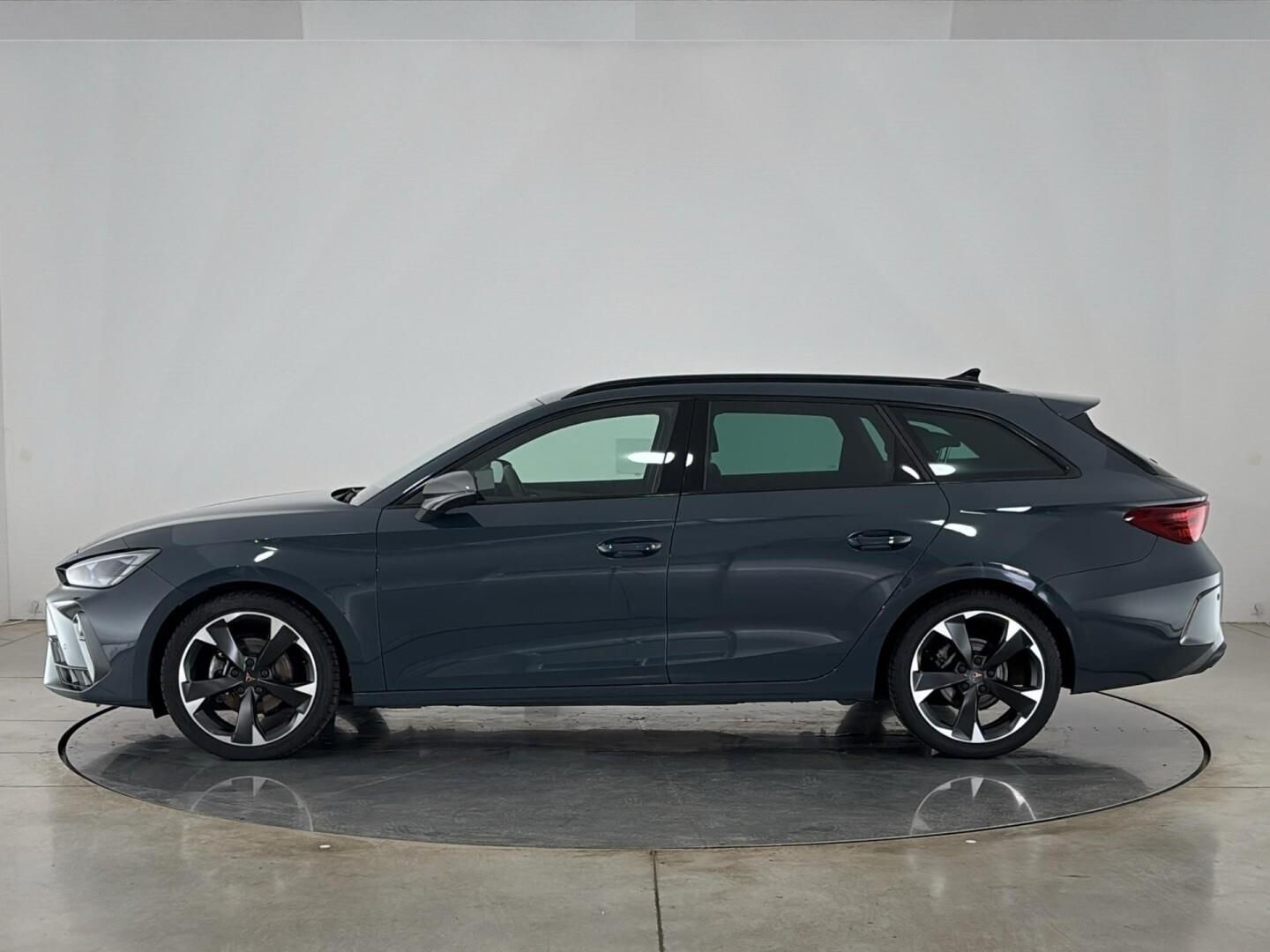Cupra Leon, 1.5 TSI / 110 kW DSG - fotka 3