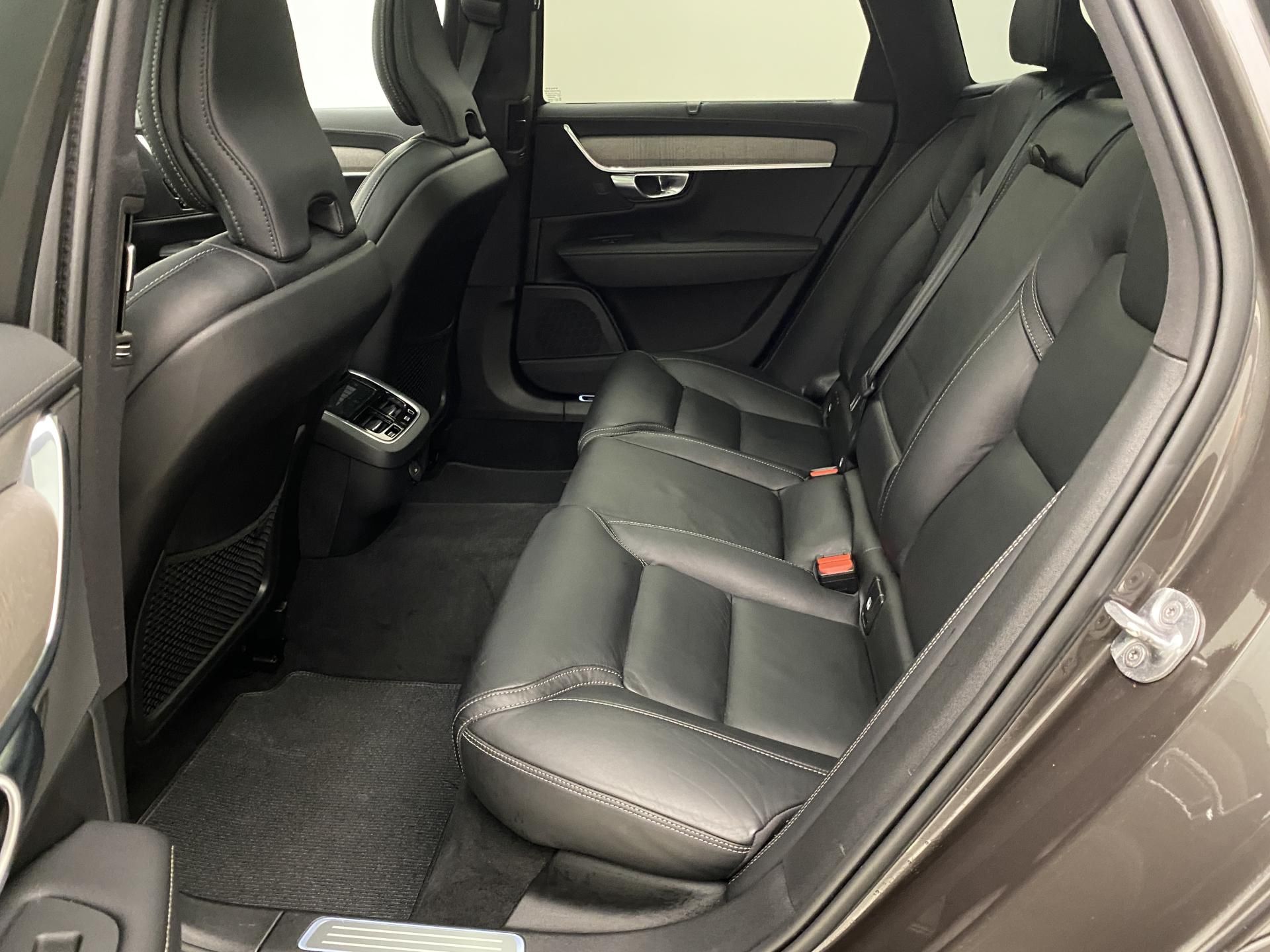 Volvo V90, CC B5 AWD BRIGHT PLUS AUT CZ - fotka 5