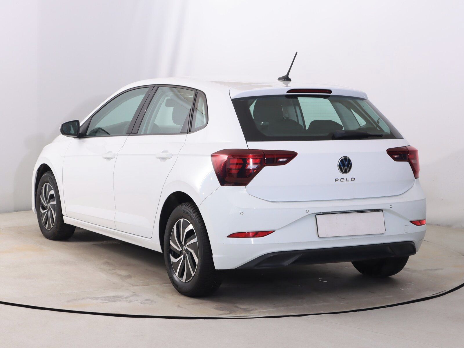 Volkswagen Polo, 1.0 TSI, Serv.kniha - fotka 4