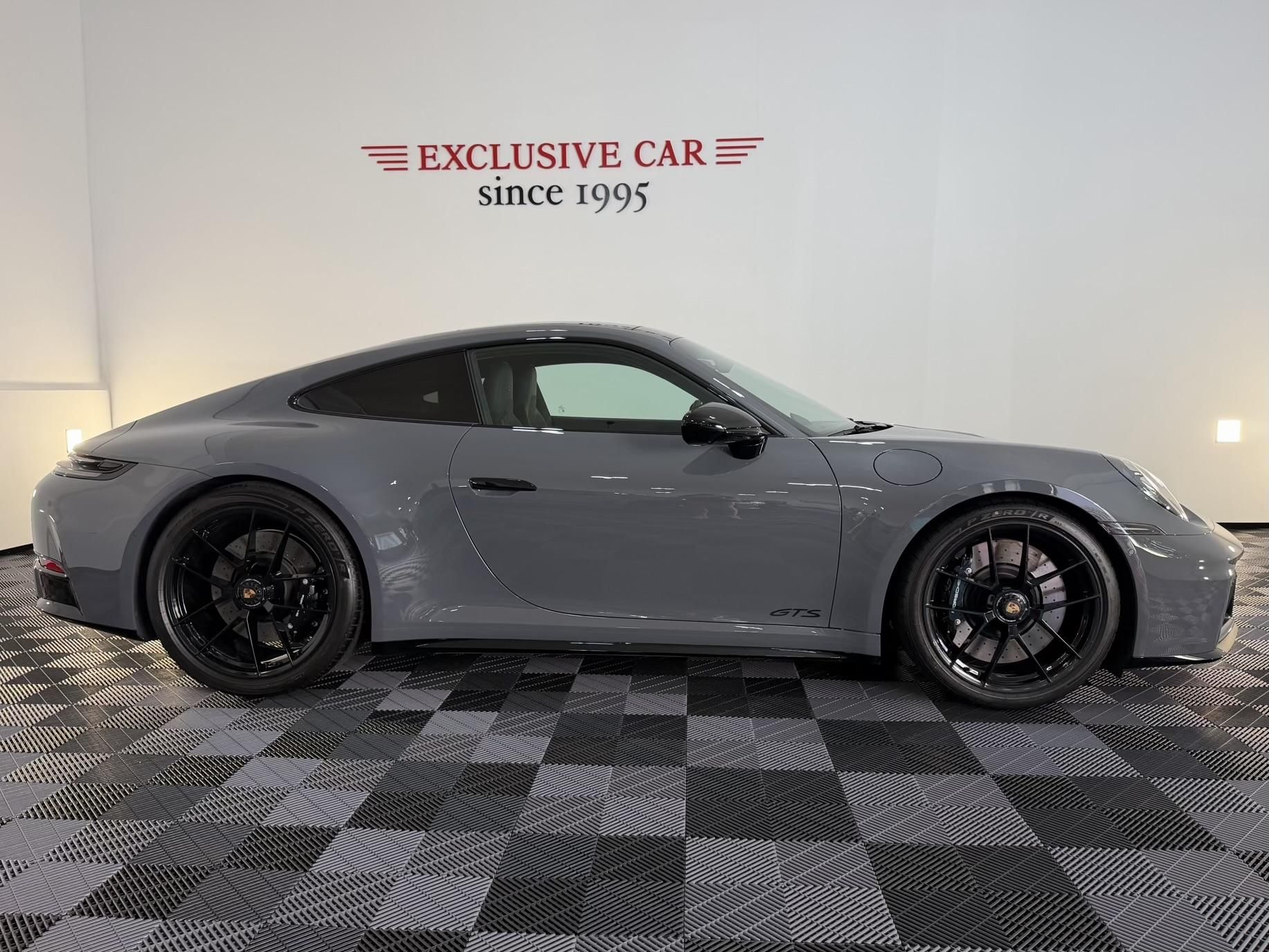 Porsche 911, Carrera 4 GTS PDK TOP - fotka 3