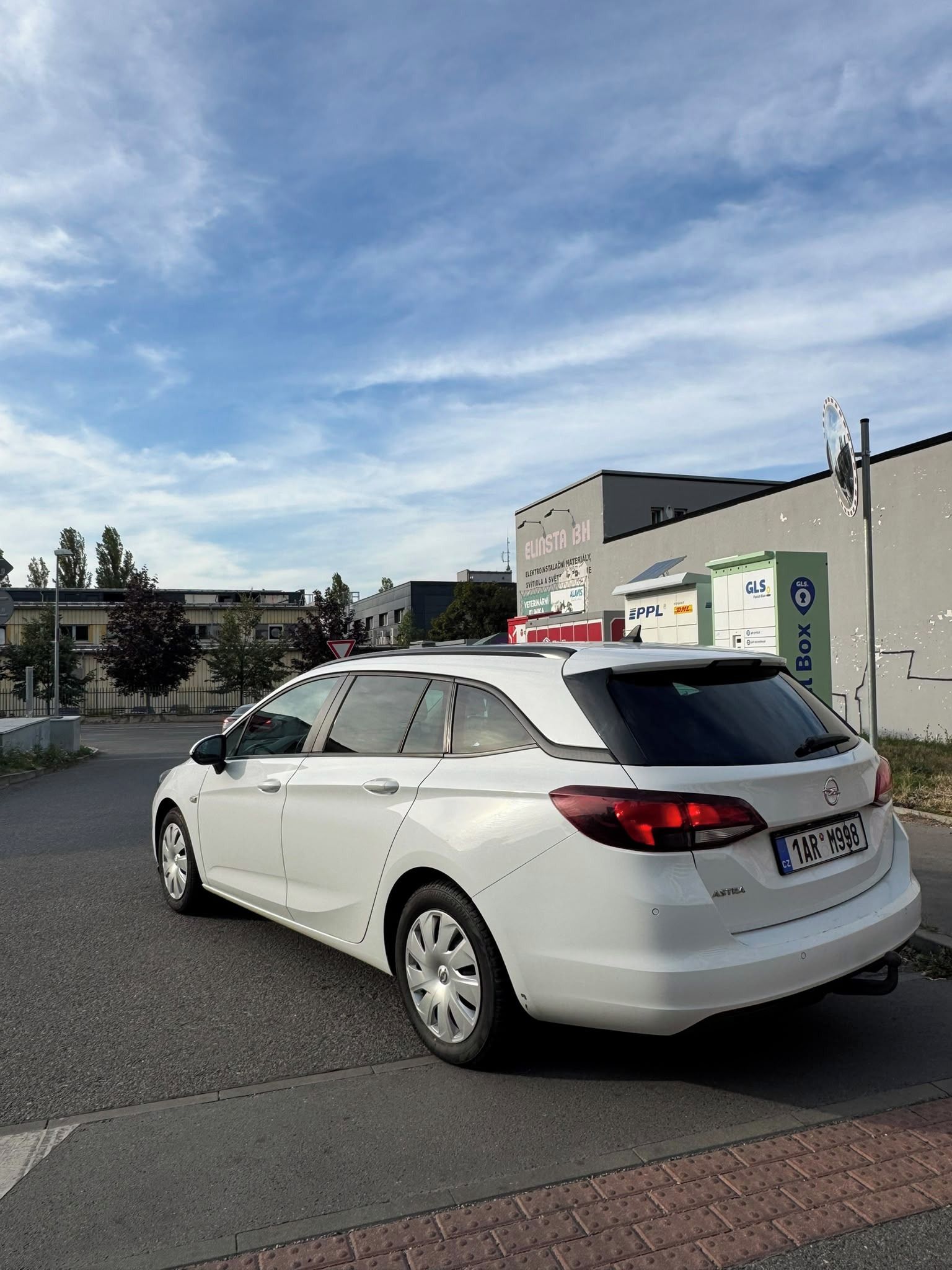 Opel Astra, SERVISOVÁNO - fotka 3