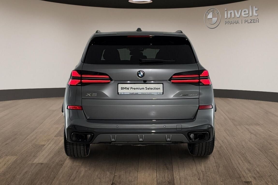 BMW X5, xDrive30d - fotka 4