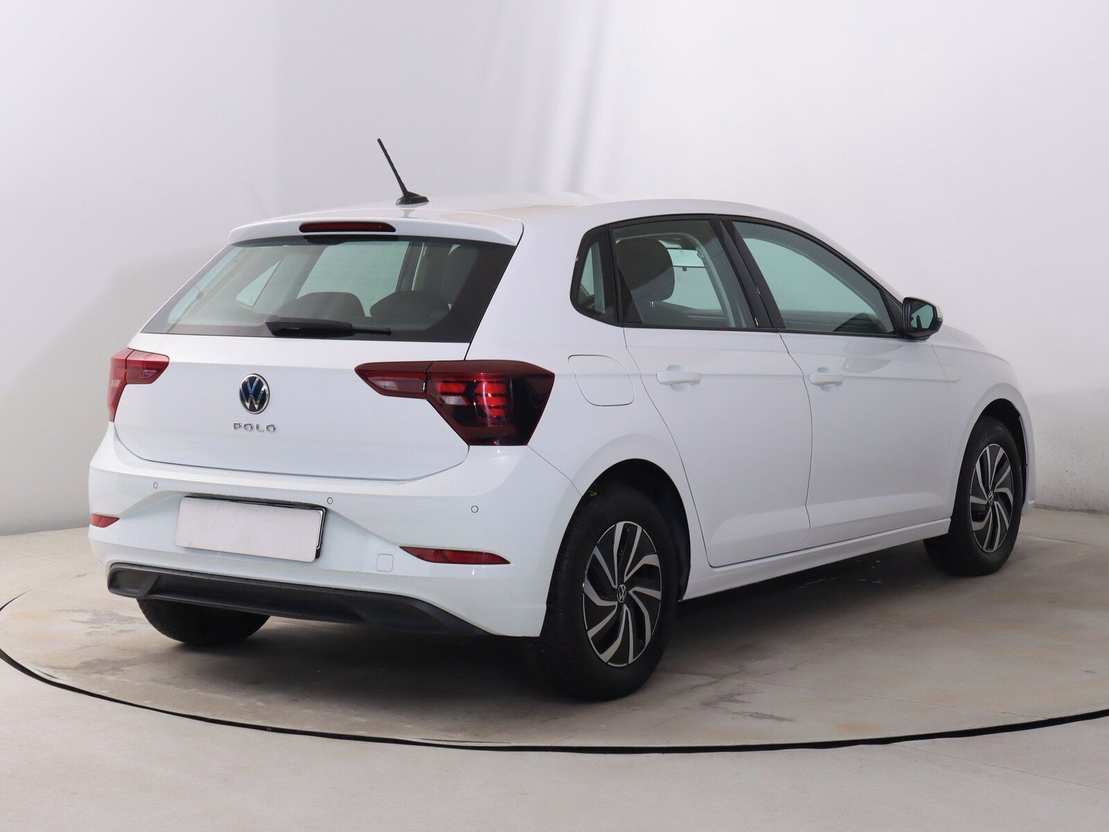 Volkswagen Polo, 1.0 TSI, Serv.kniha - fotka 5