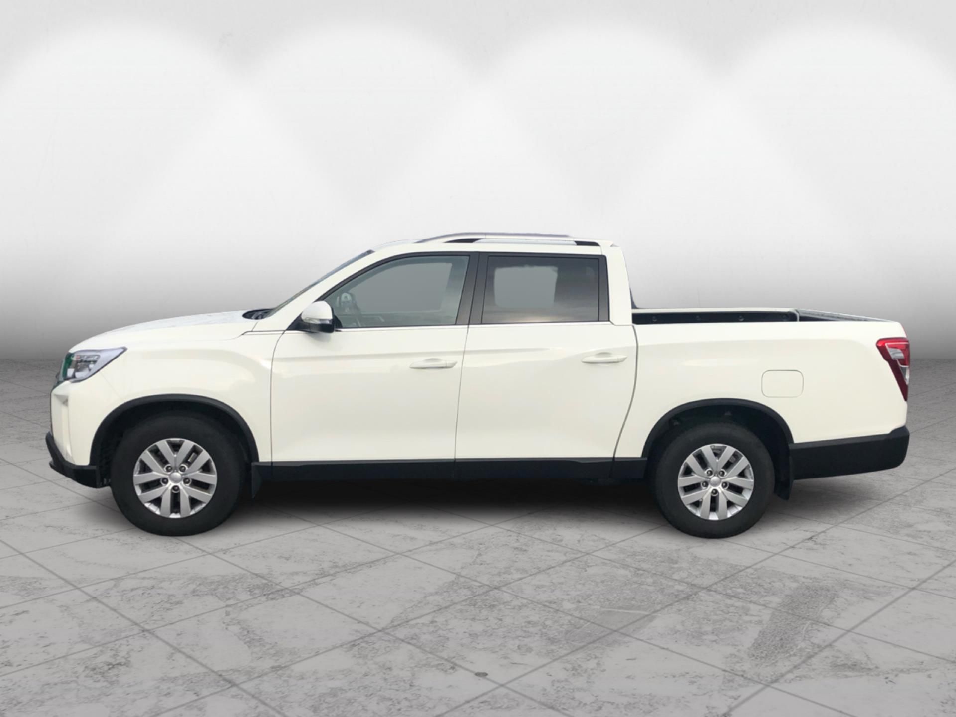 SsangYong Musso, Grand 2.2 e-XDi TD AT 4x4 - fotka 3