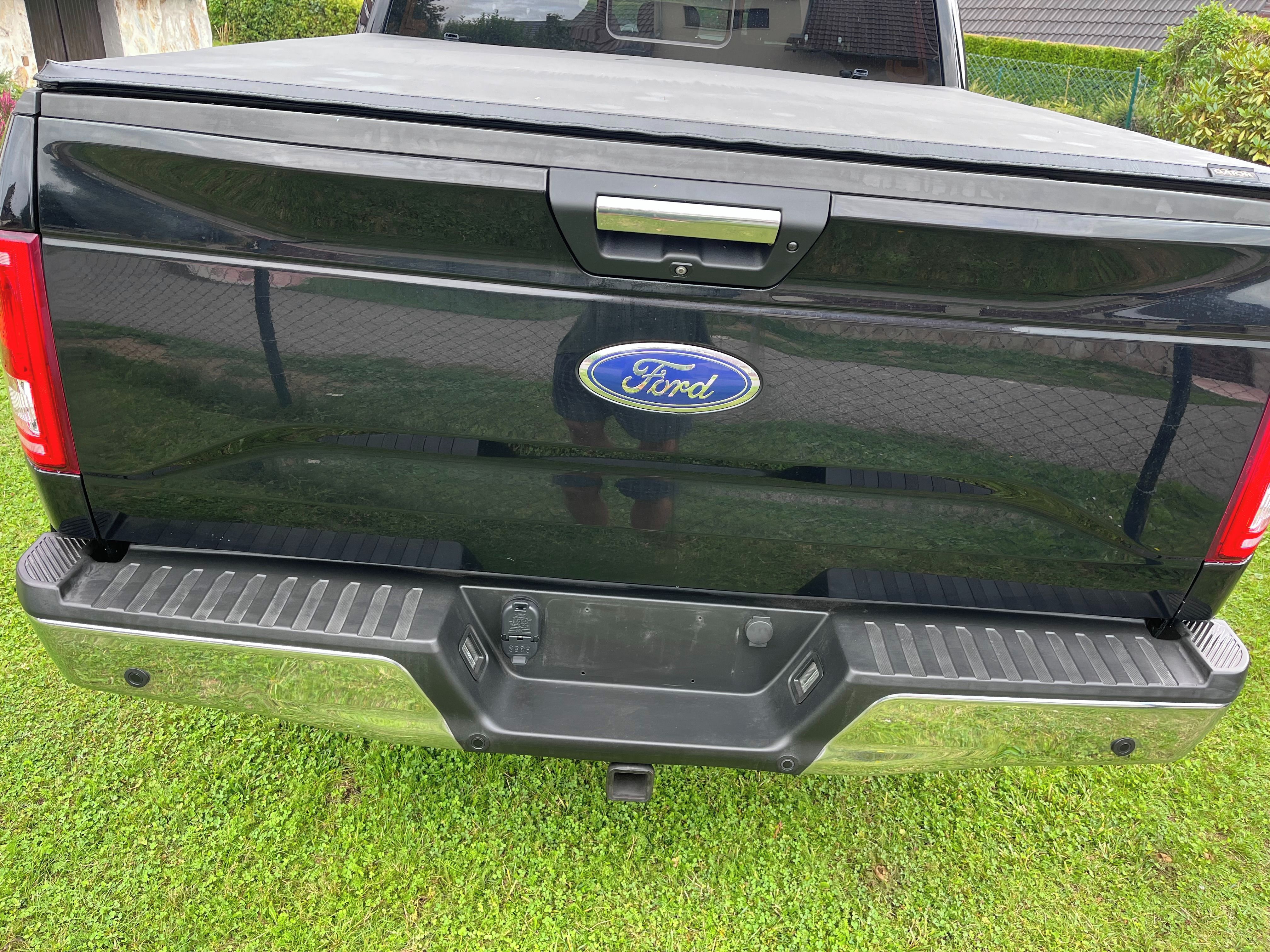 Ford F-150, 5.0 V8, pěkný stav - fotka 5