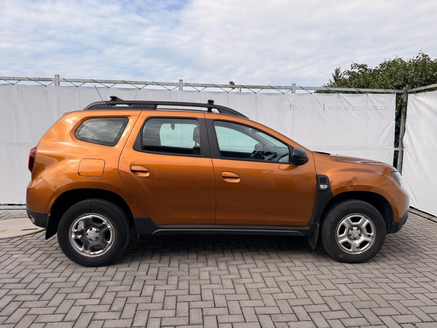 Dacia Duster, 1.6SCe 84kW *ČR*SERVIS*TAŽNÉ* - fotka 6