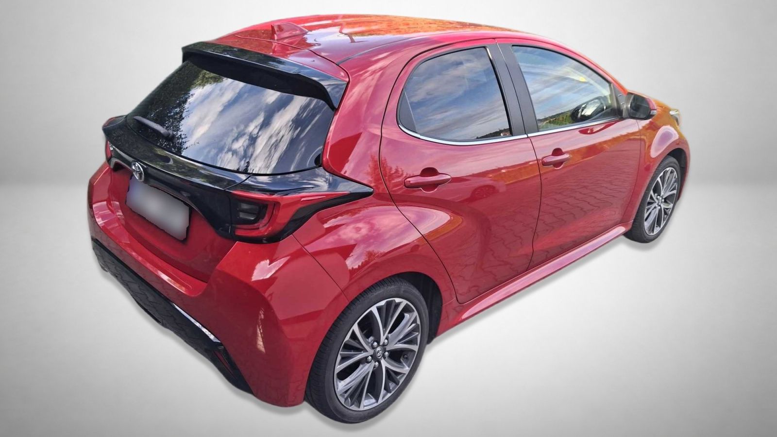 Toyota Yaris, 1.5 VVT-i, Executive, ČR,1.maj - fotka 2