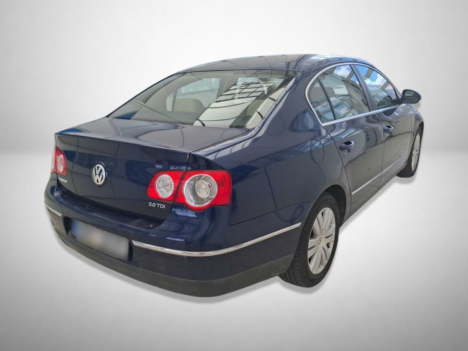 Volkswagen Passat, 2.0 TDI, Automatická klima - fotka 2