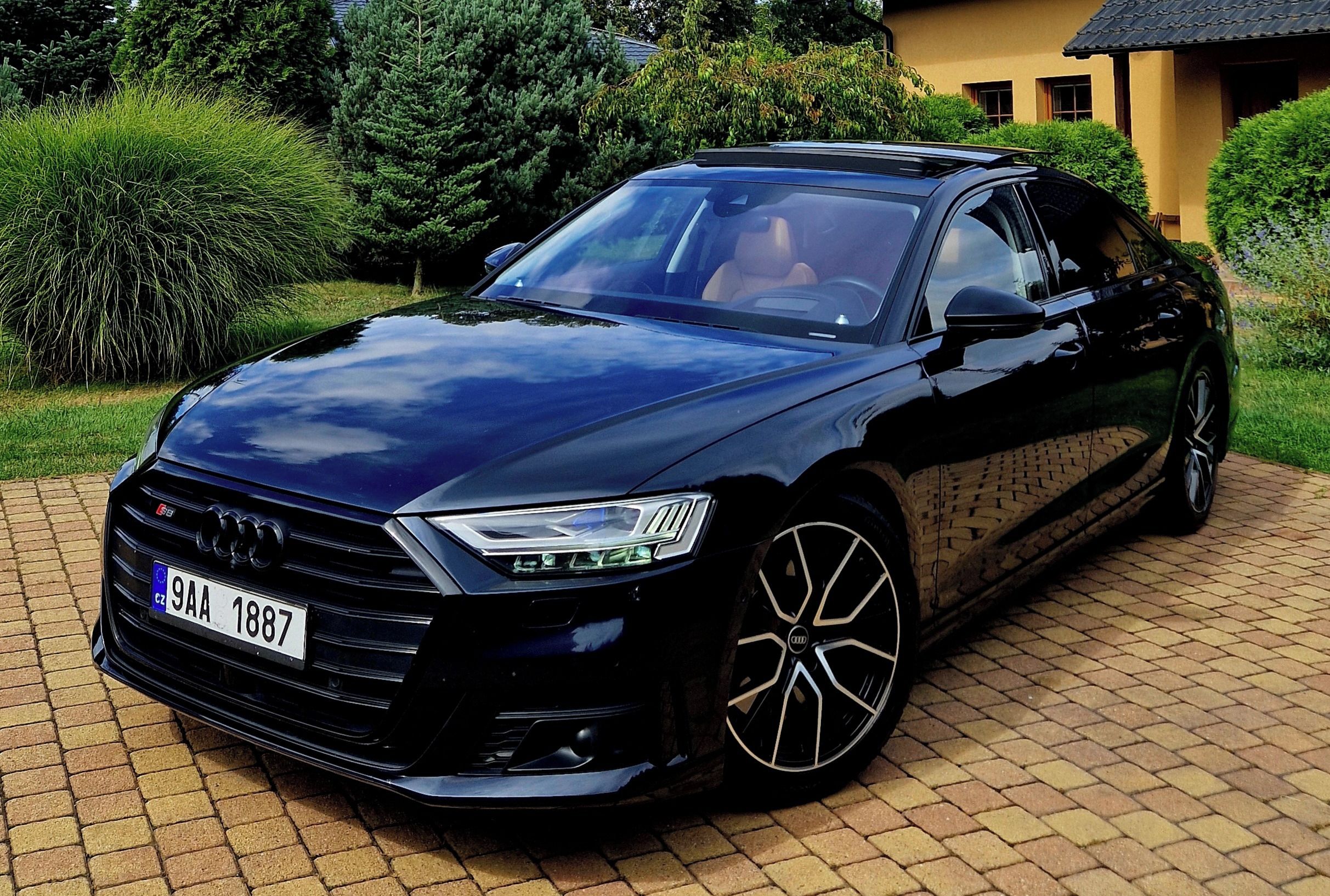 Audi S8, 4.0 TFSi 420kw Quattro ZÁRUKA - fotka 3