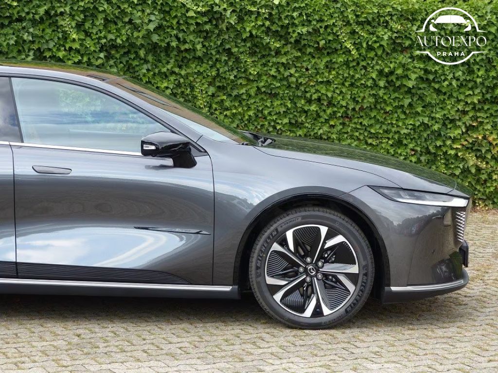 Mazda 6e, EV Takumi Plus - fotka 4