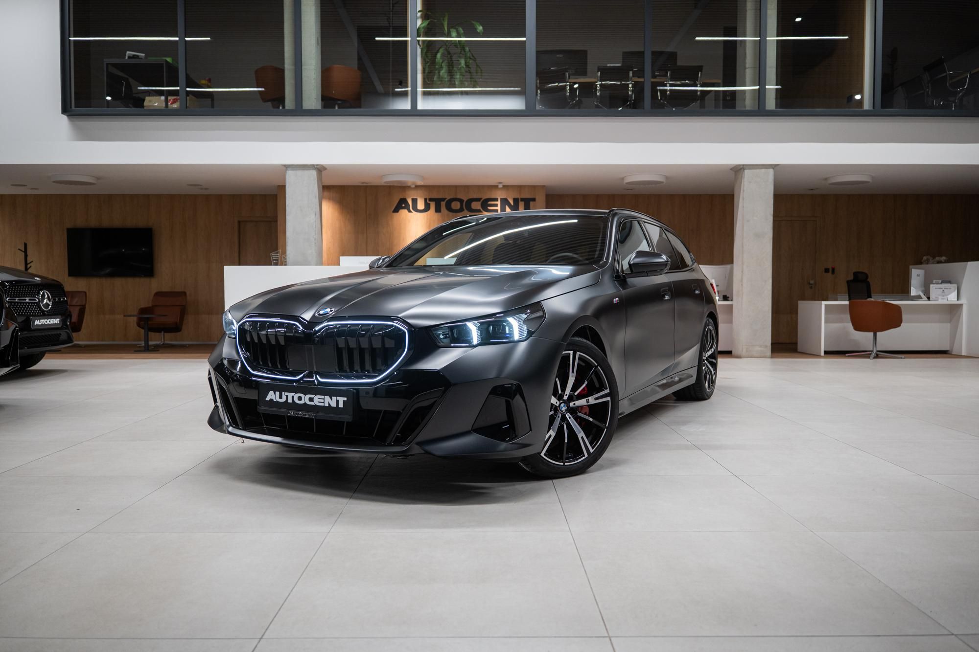 BMW Řada 5, 540xd M-SPORT MAXIMÁLNÍ VÝBAVA