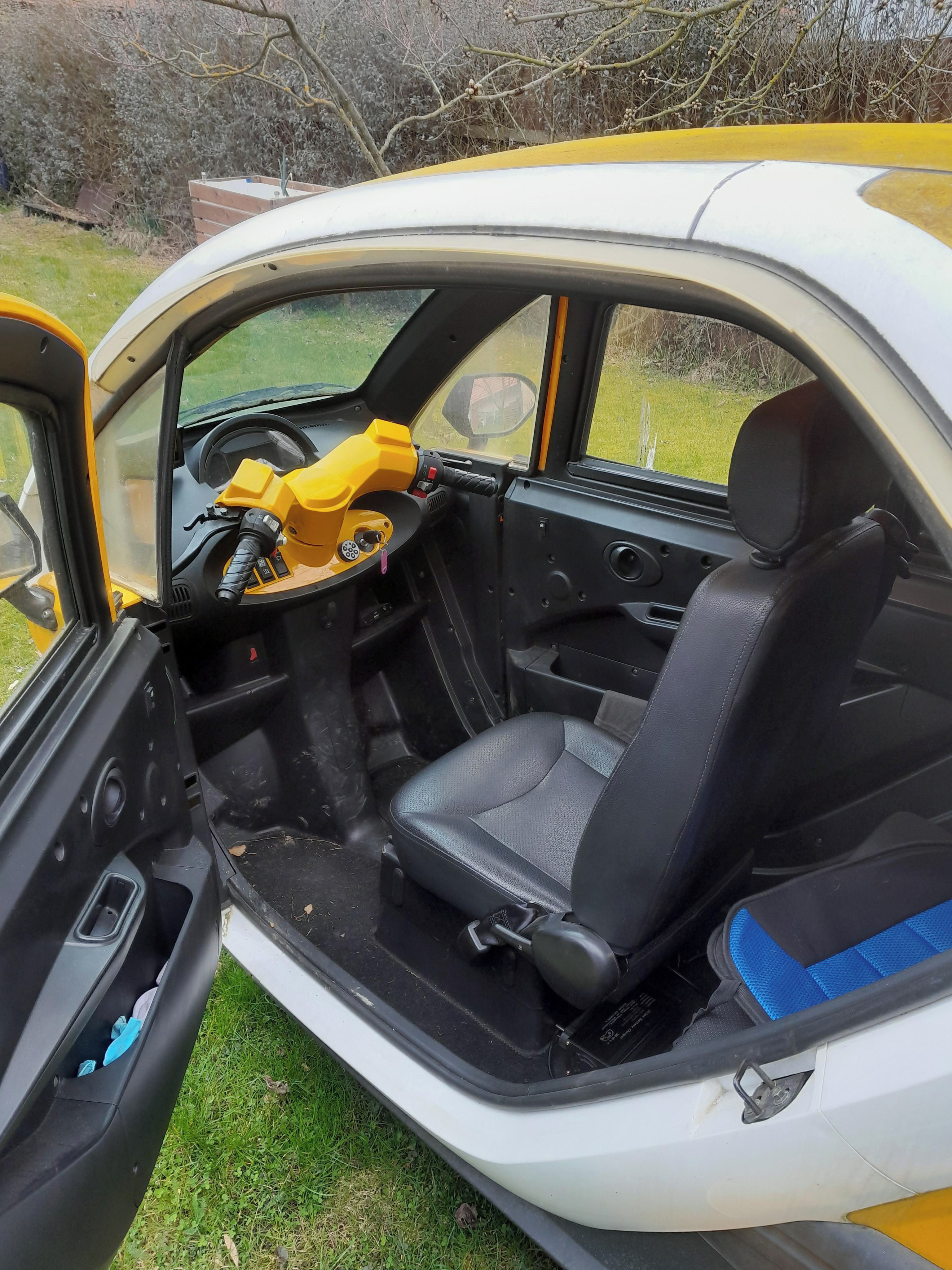 elBlesk Tříkolka, Elektrická osobní tříkolka - fotka 5