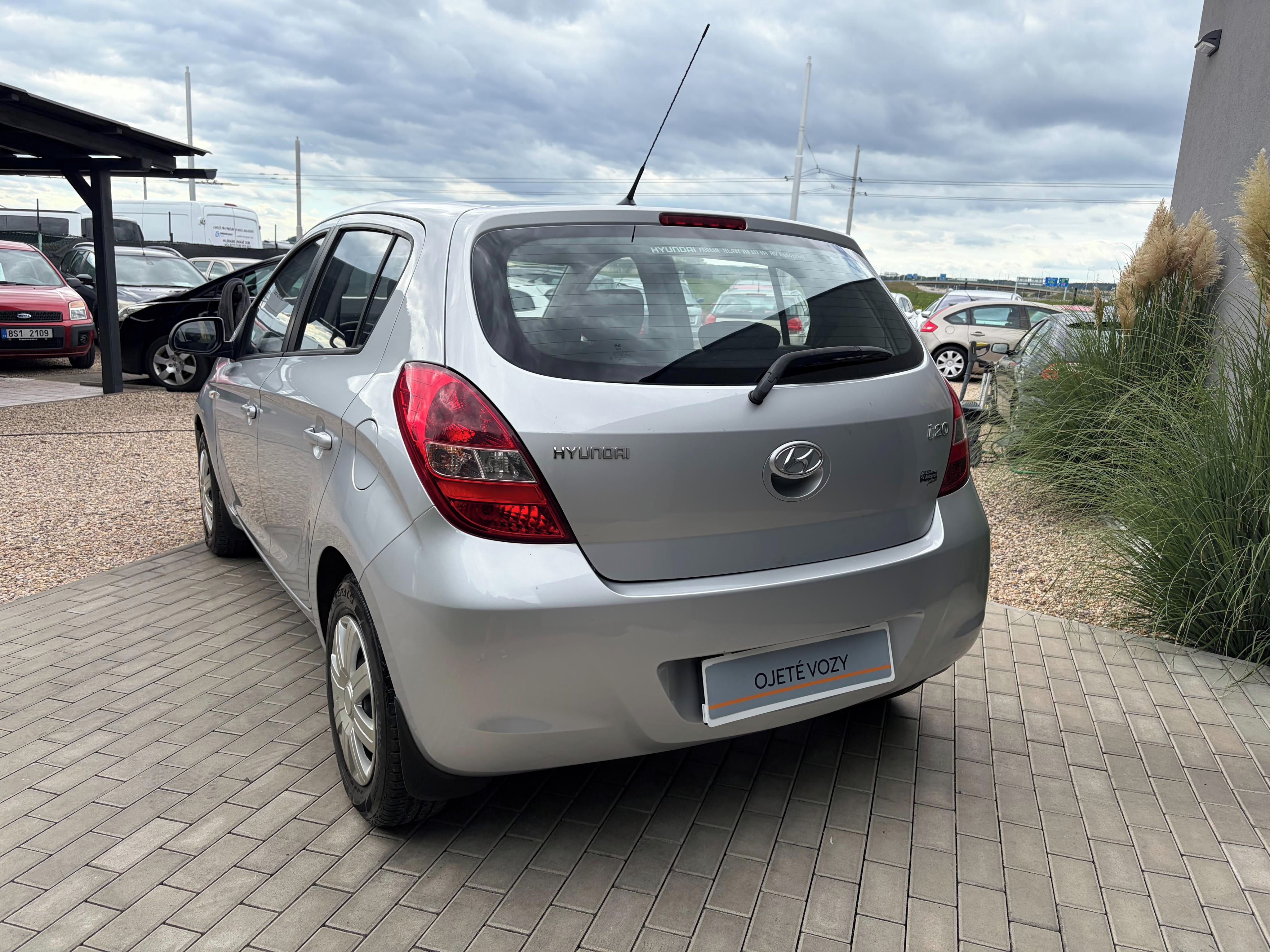 Hyundai i20, 1.2i 57KW, Nové ROZVODY - fotka 5