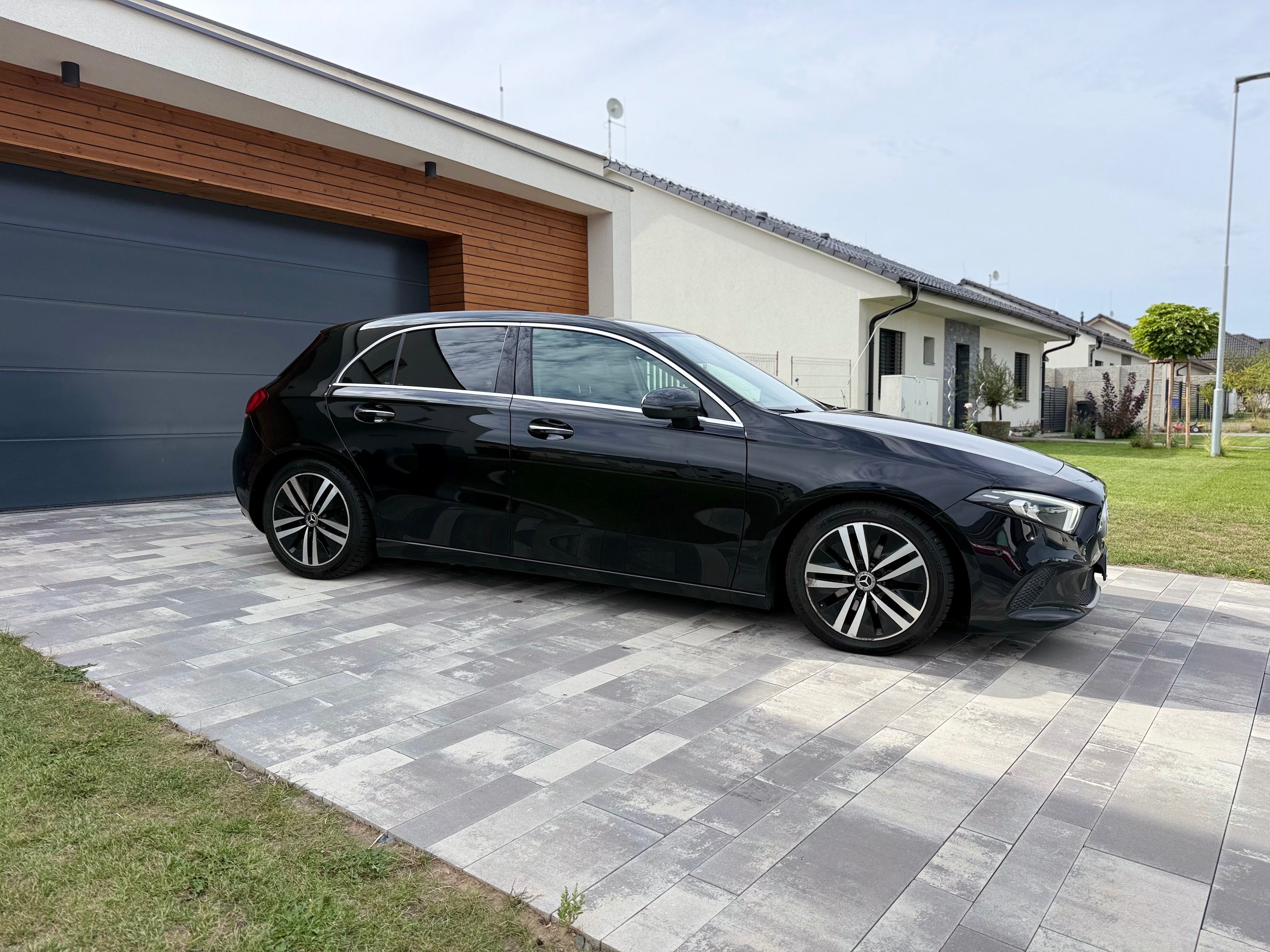 Mercedes-Benz Třídy A, 180D - fotka 3