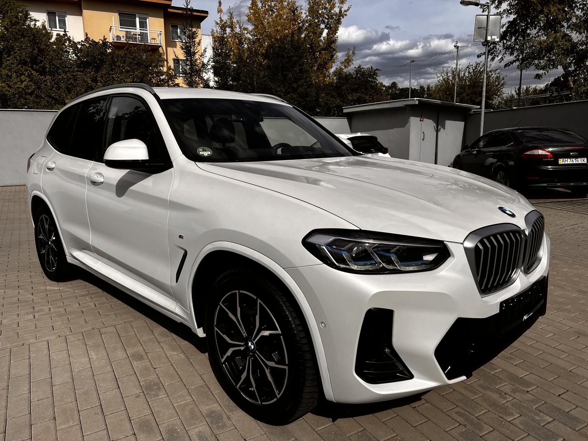 BMW X3, 20i M Sport xDrive tažné - fotka 2