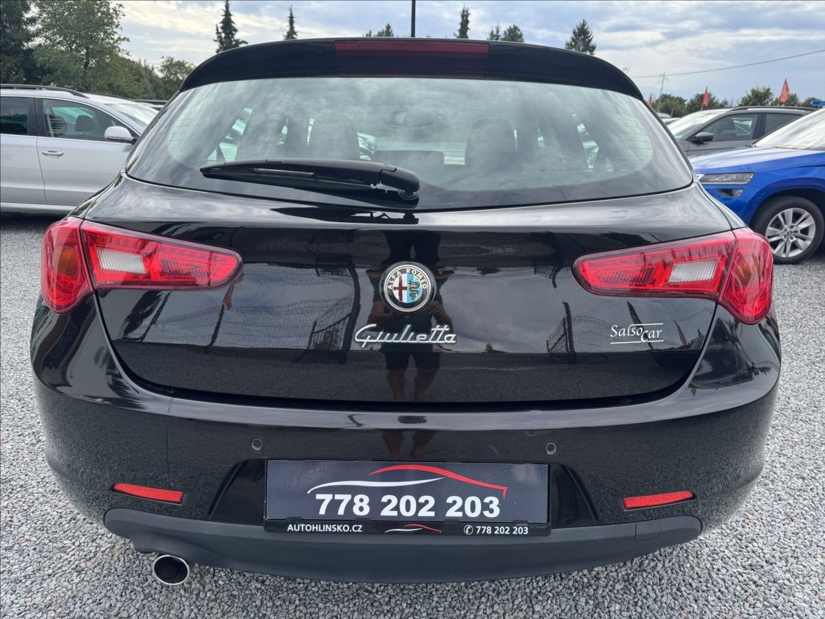 Alfa Romeo Giulietta, 1,6   JTDm2 77 KW Distinctive - fotka 6