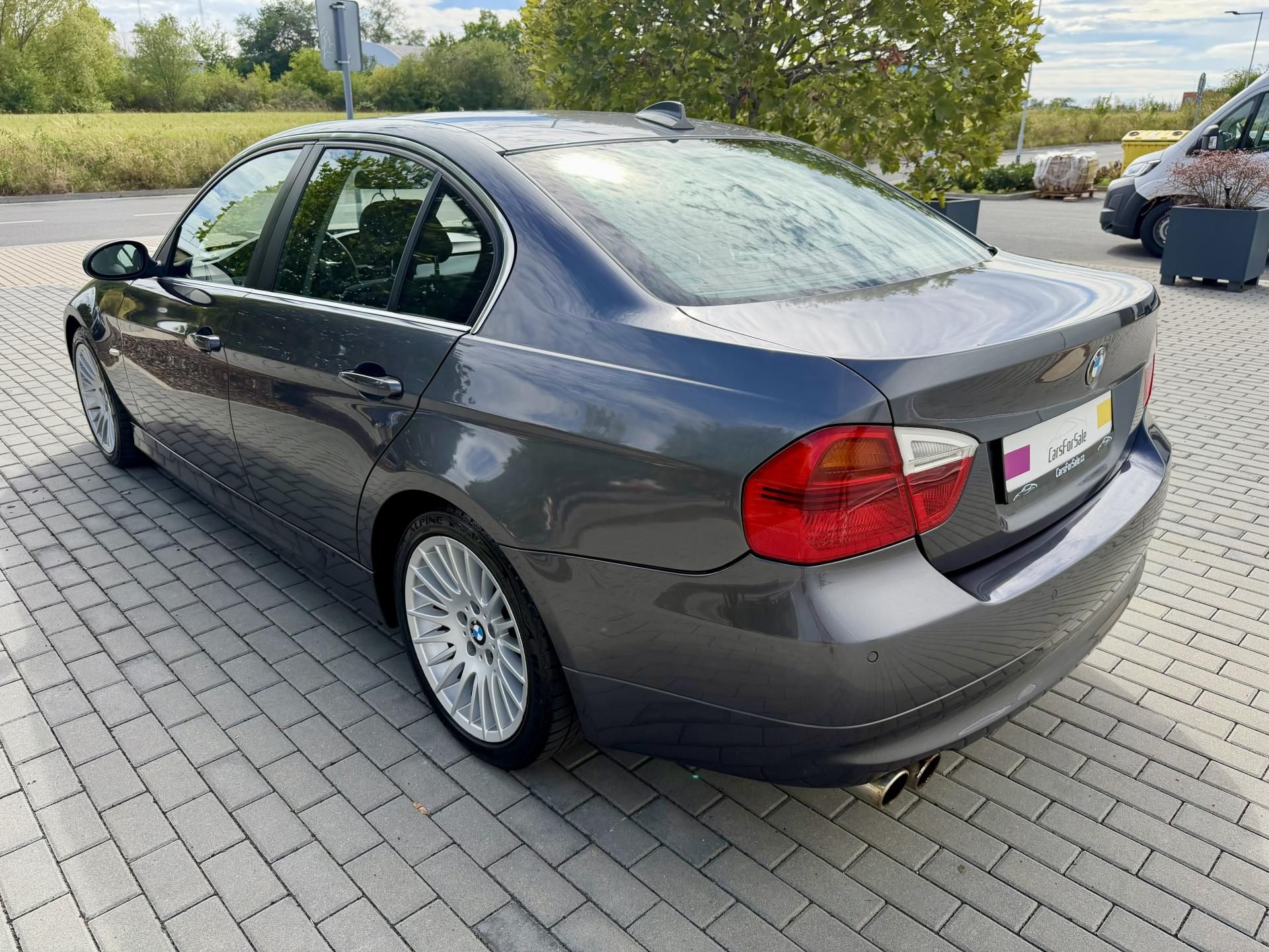 BMW Řada 3, 325I MANUÁL XENONY POLOKŮŽE!!! - fotka 6