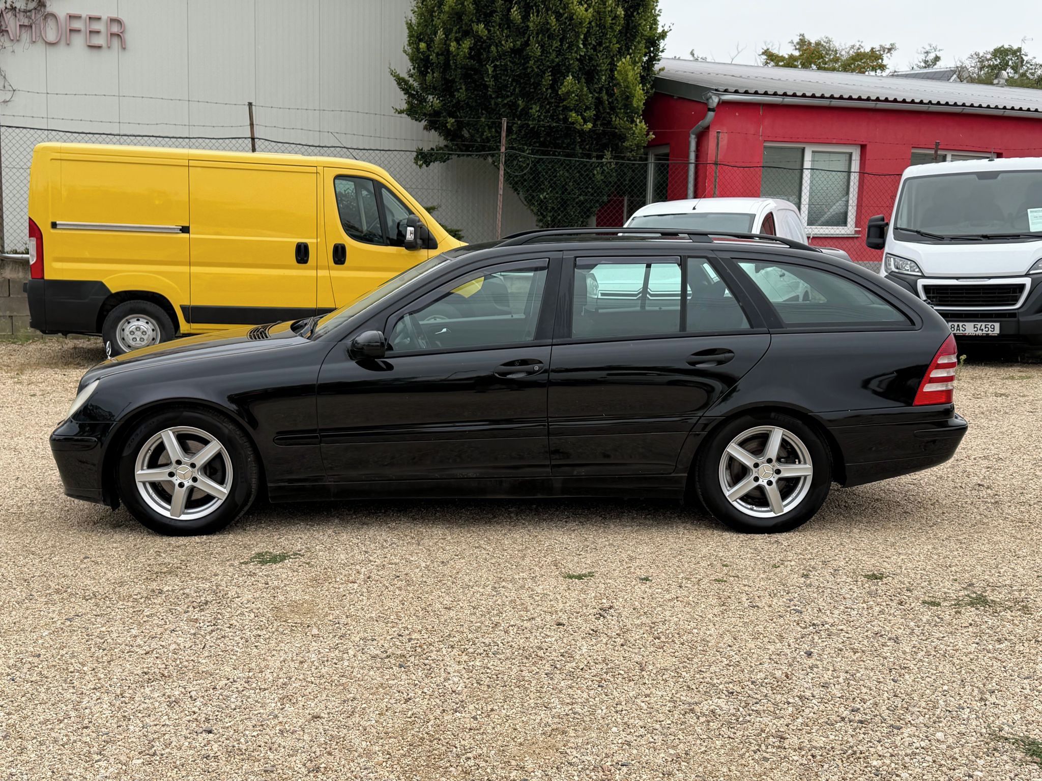 Mercedes-Benz Třídy C, C 220 CDI Avantgarde - fotka 2